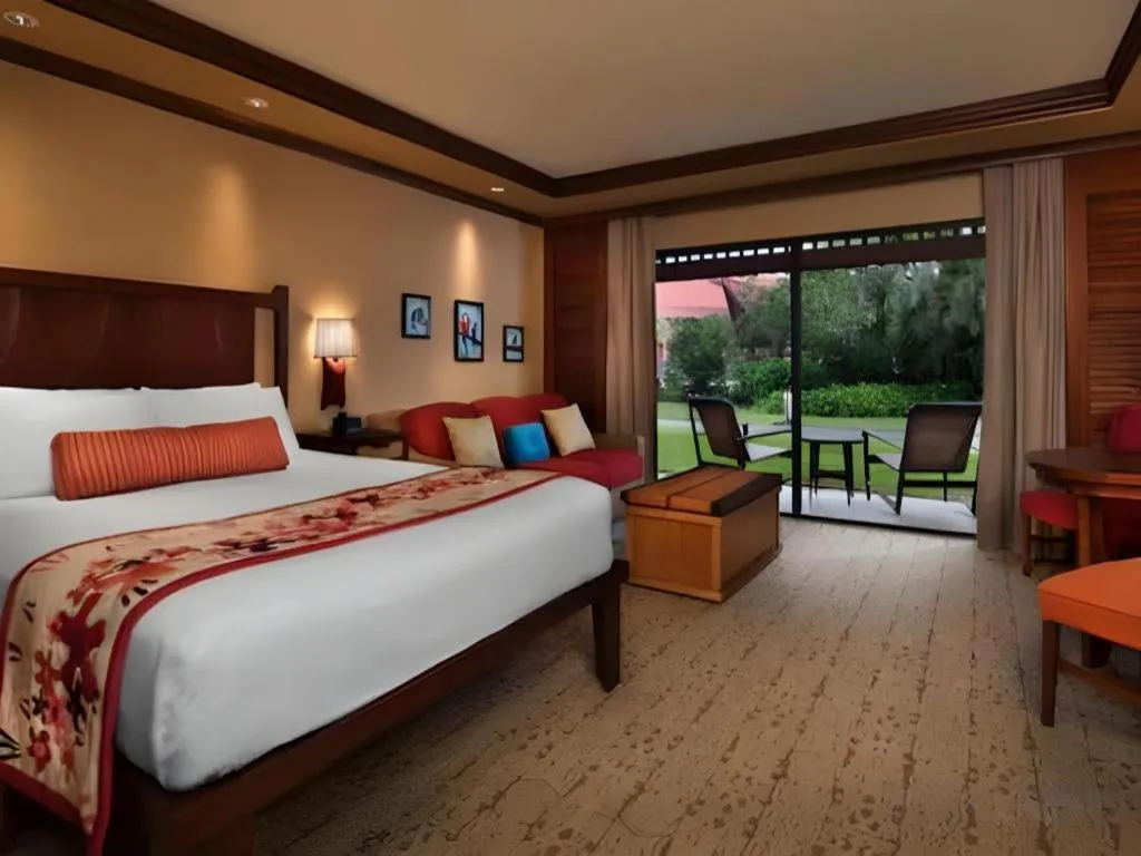 Bed in Disney's Polynesian Village Resort