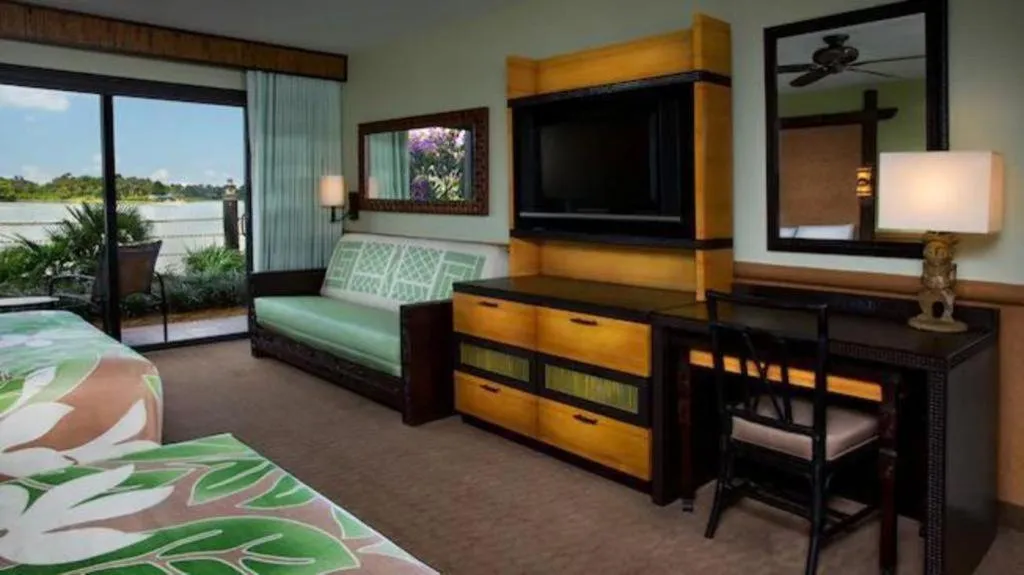 Bed in Disney's Polynesian Village Resort