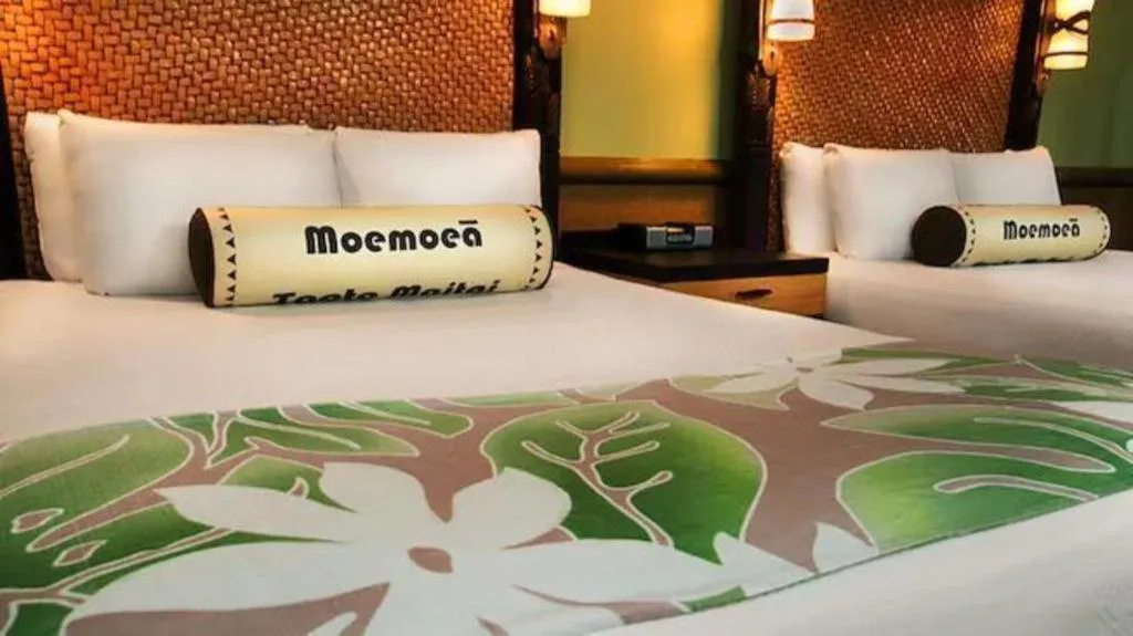 Bed in Disney's Polynesian Village Resort