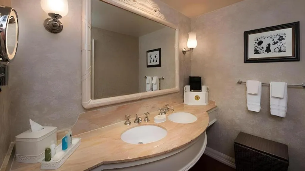 Disney's Grand Floridian Resort And Spa