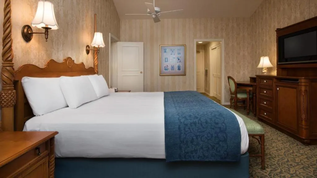 Bed in Disney's Grand Floridian Resort And Spa