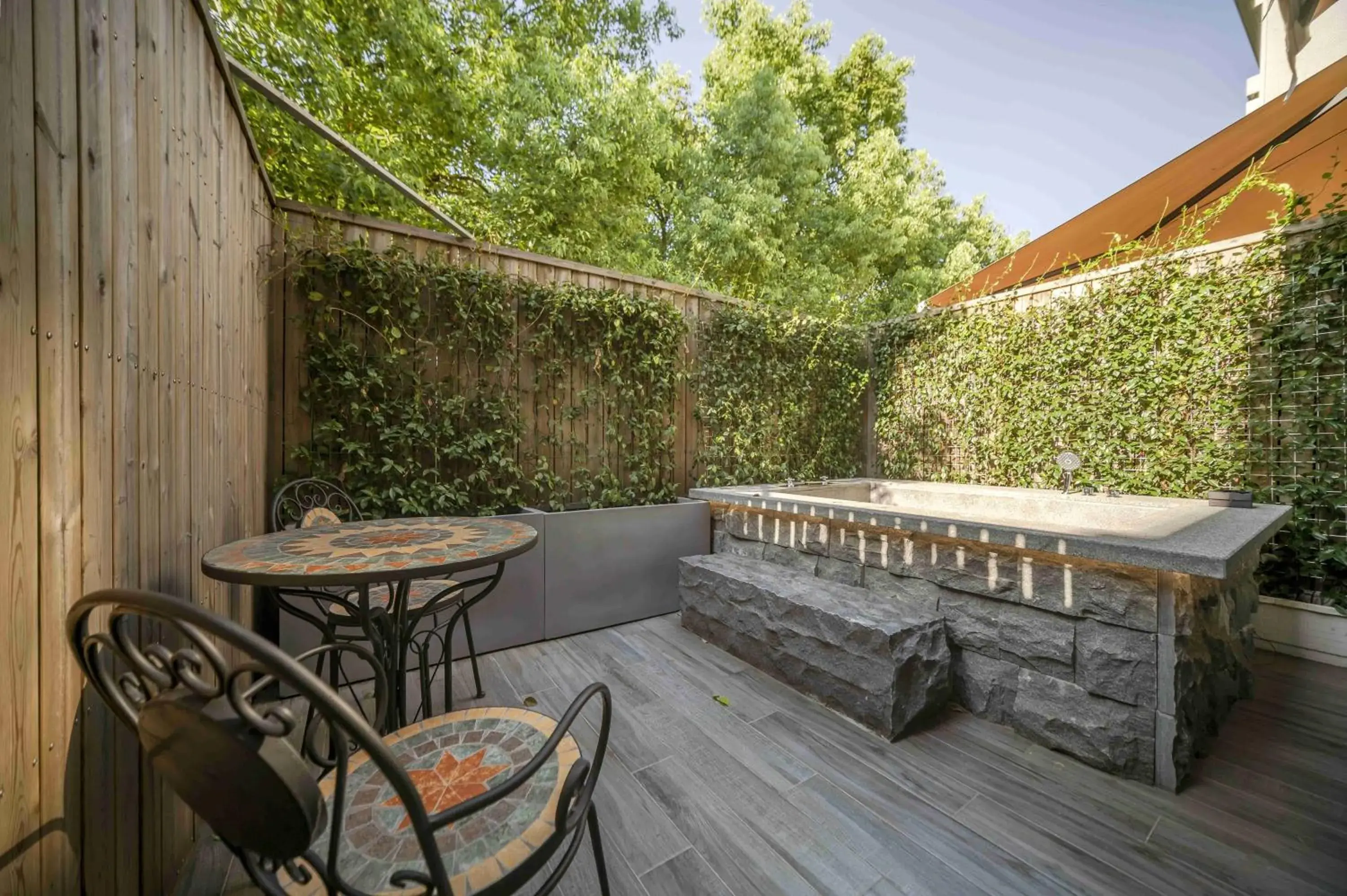 Deluxe Double Room with Bath in Movietel Hangzhou Deluxe Double Room with Bath in Movietel Hangzhou