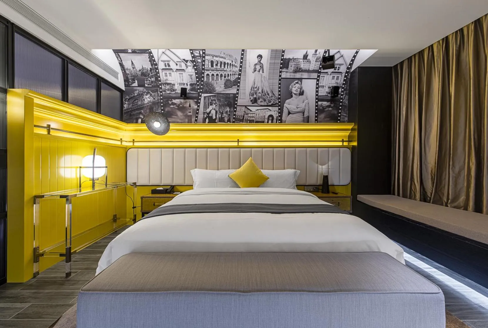 Bed in Movietel Hangzhou