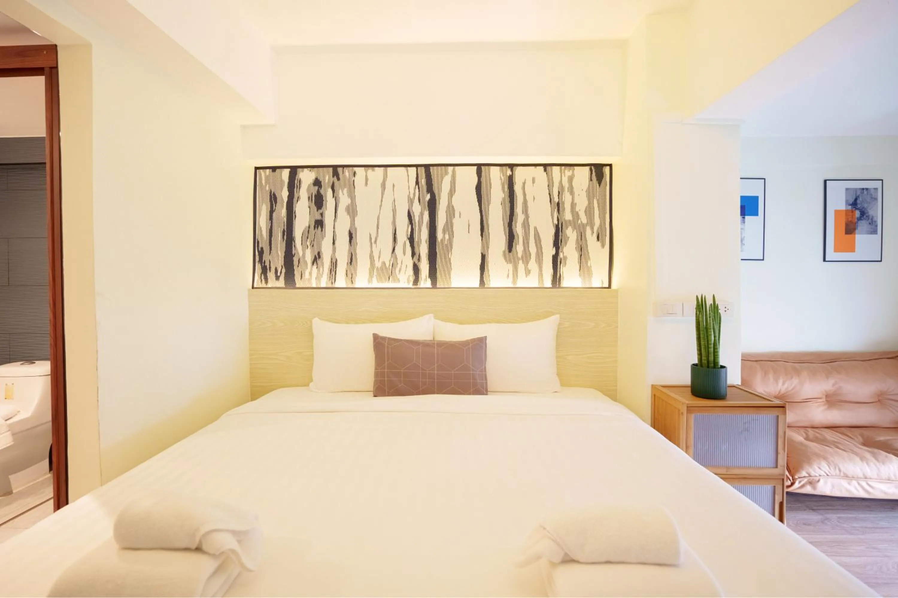 Bed in Gecko EYE Hotel