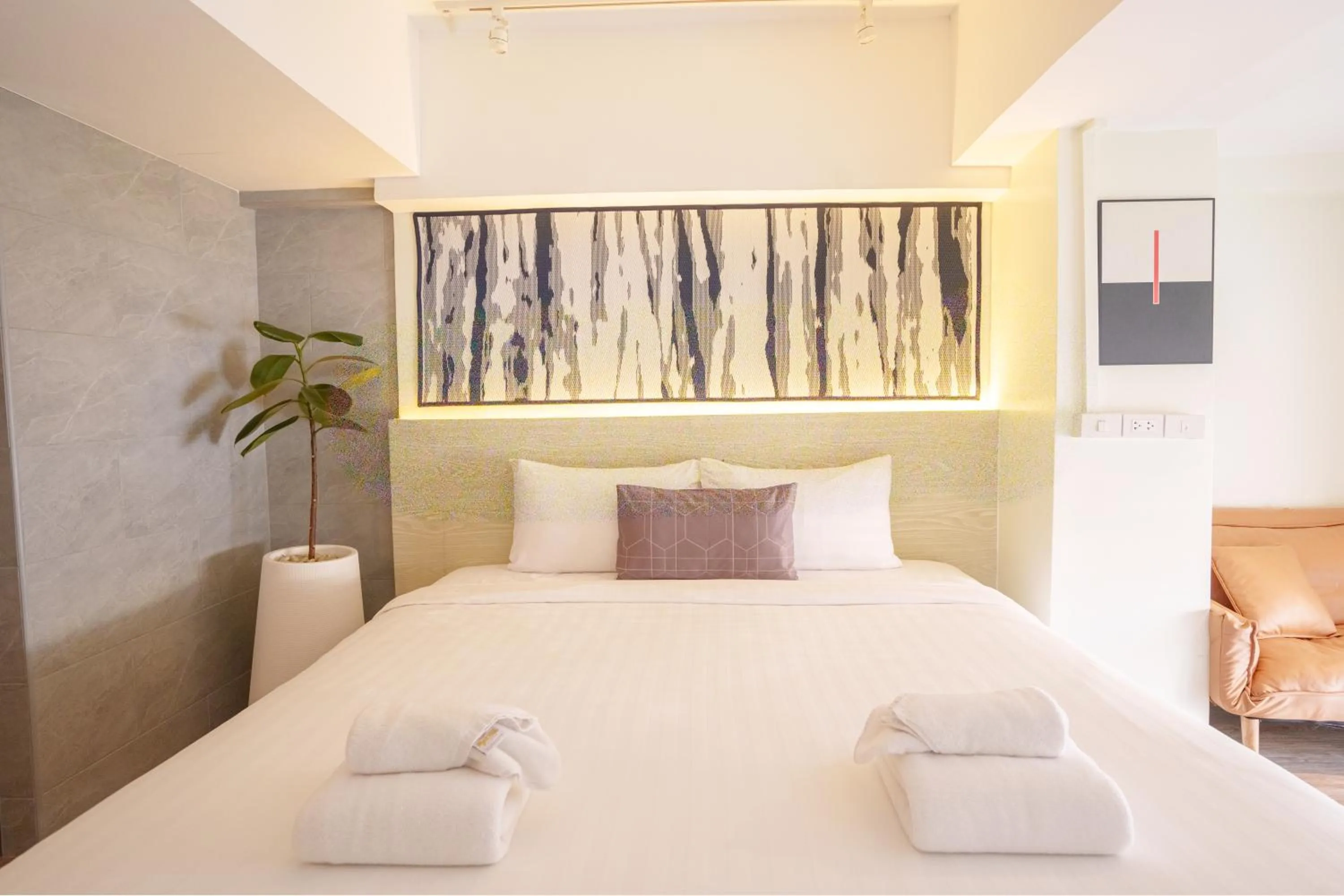 Bed in Gecko EYE Hotel