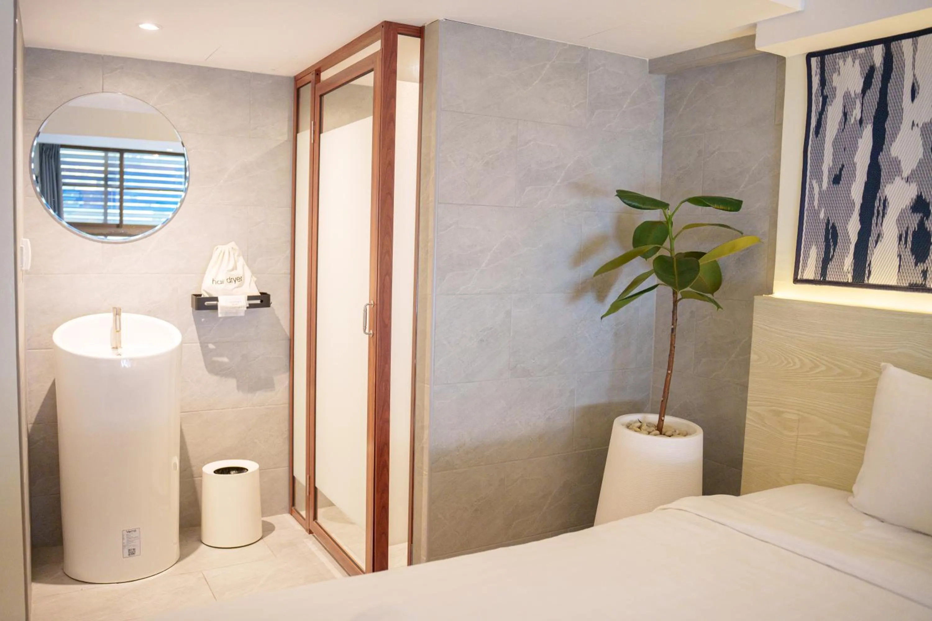 Bed in Gecko EYE Hotel