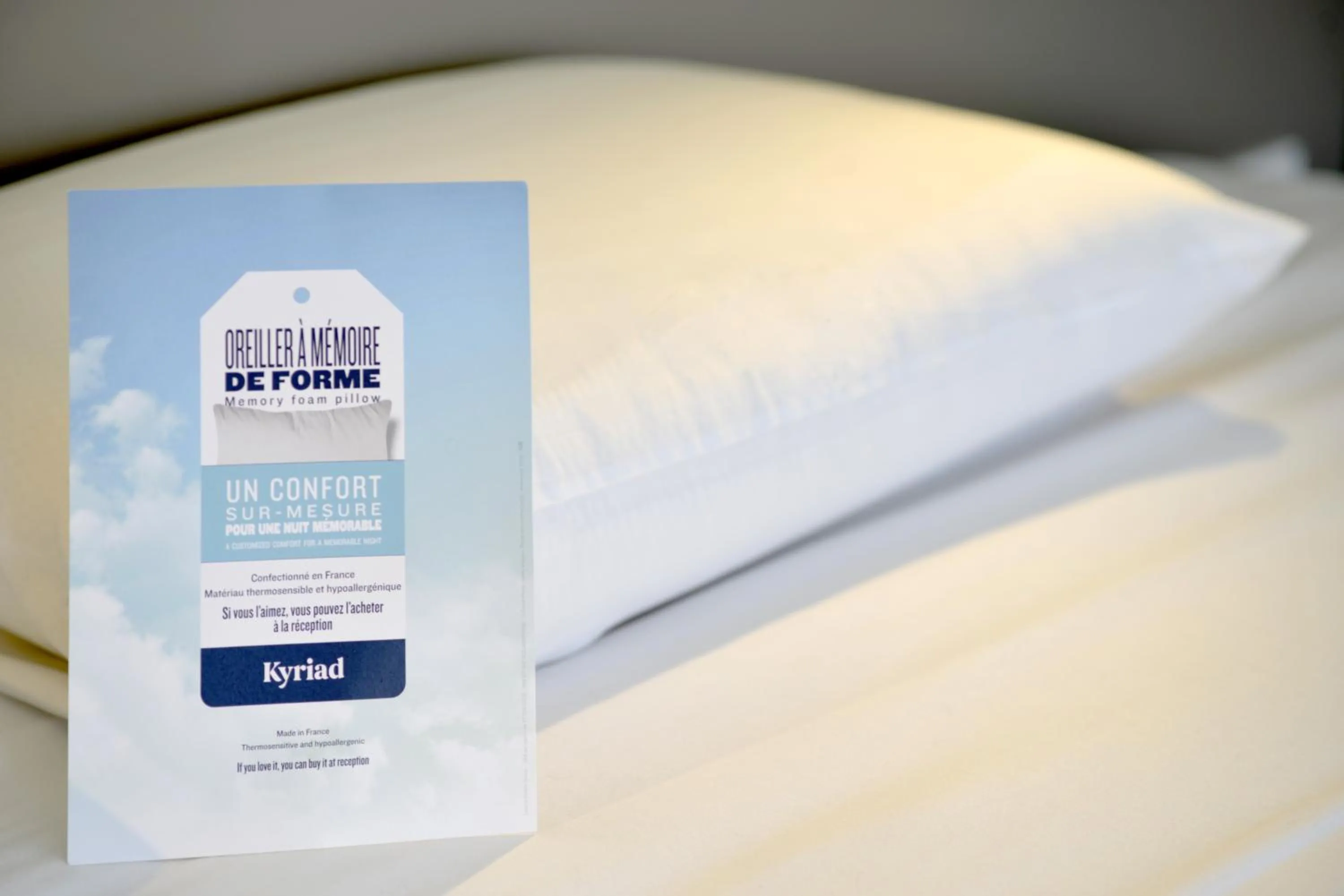 Bedroom, Bed in Kyriad Annecy Nord - Epagny