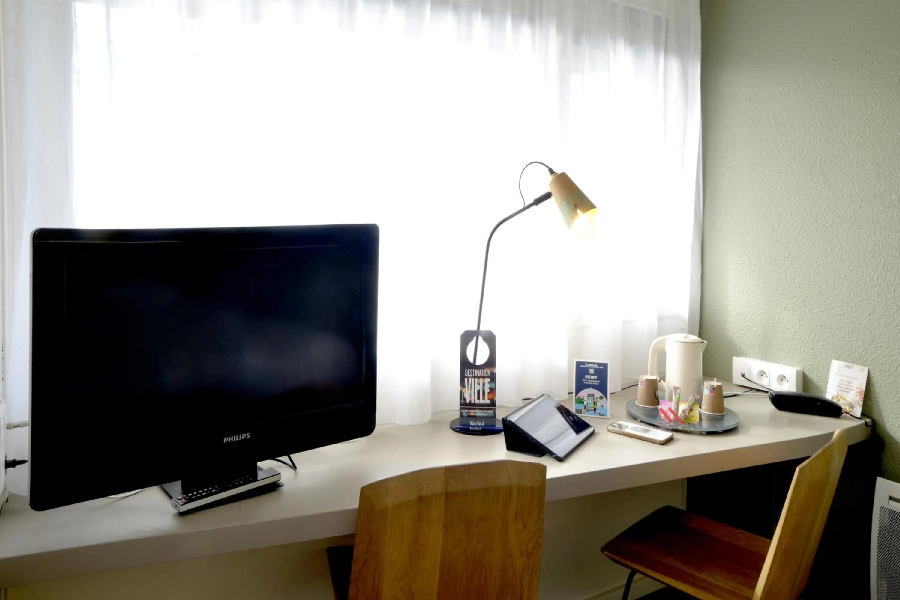 TV and multimedia in Kyriad Annecy Nord - Epagny