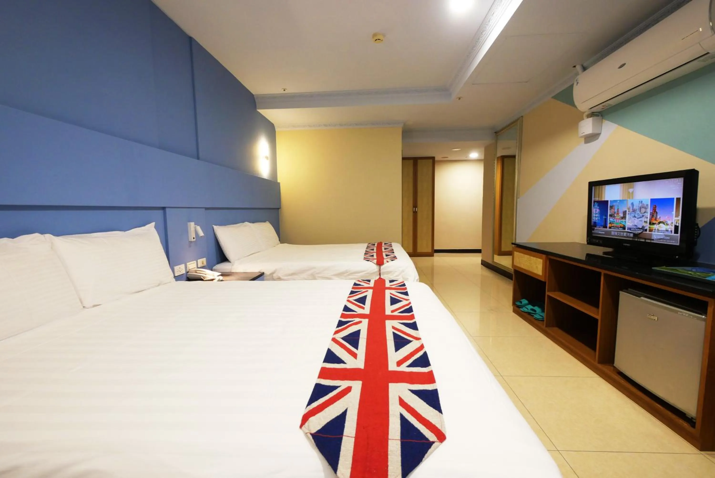 Bed in I Hi Loveriver Hotel