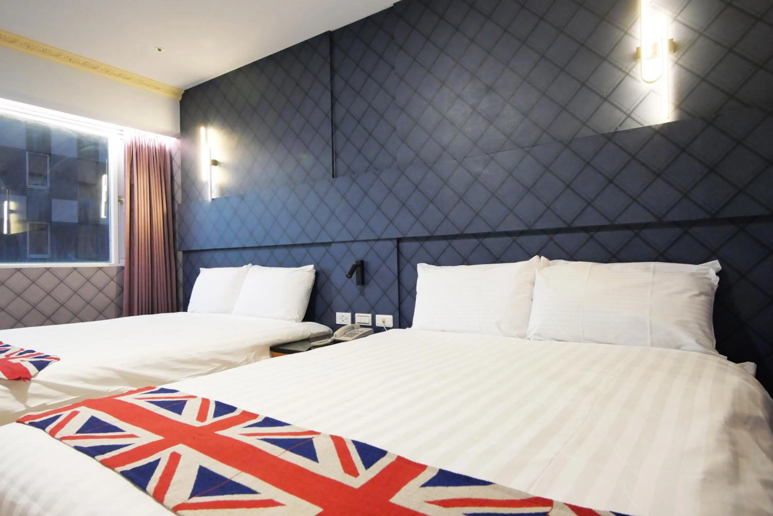 Bed in I Hi Loveriver Hotel