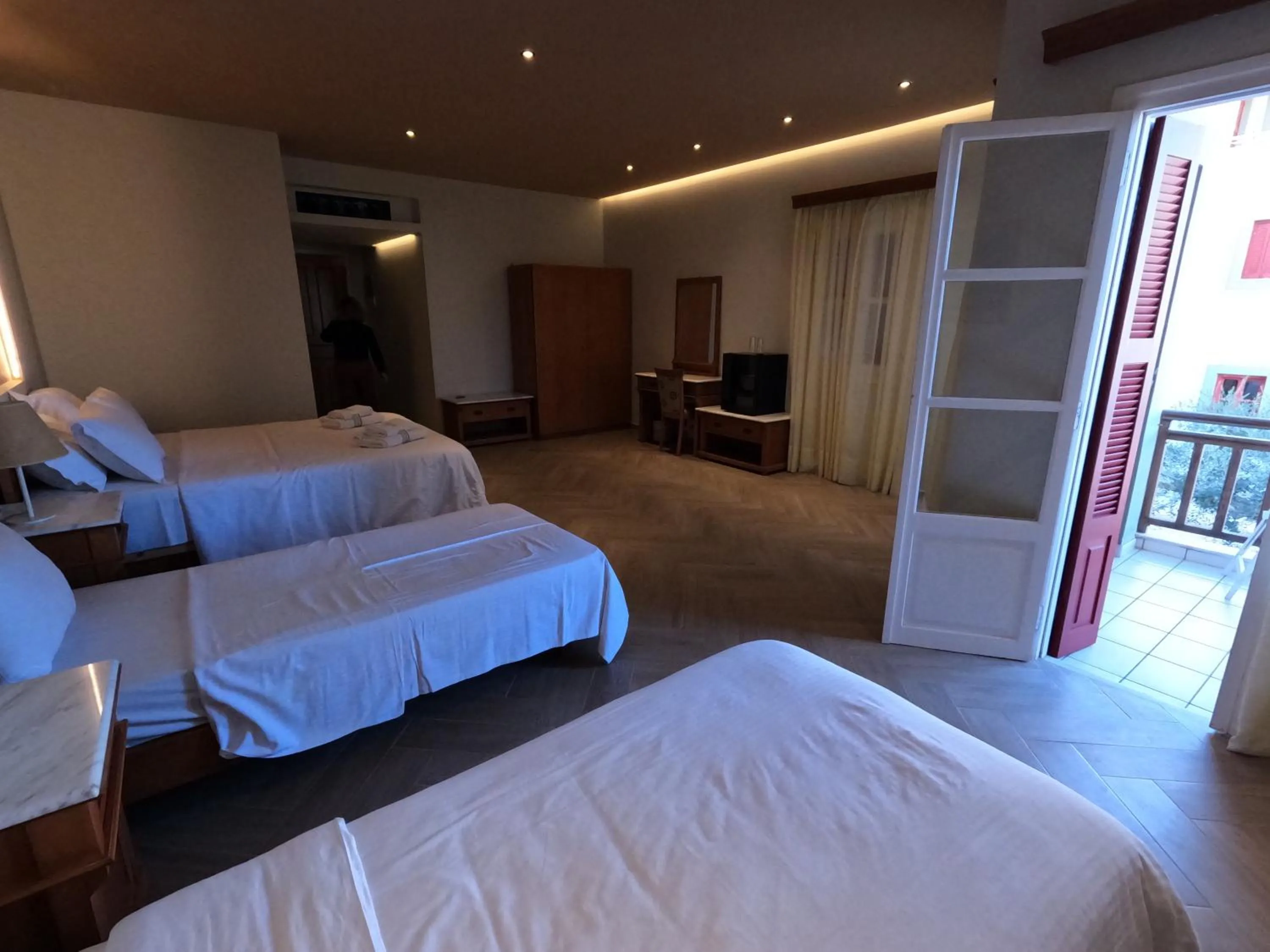 Bed in The Flower Of Monemvasia Hotel