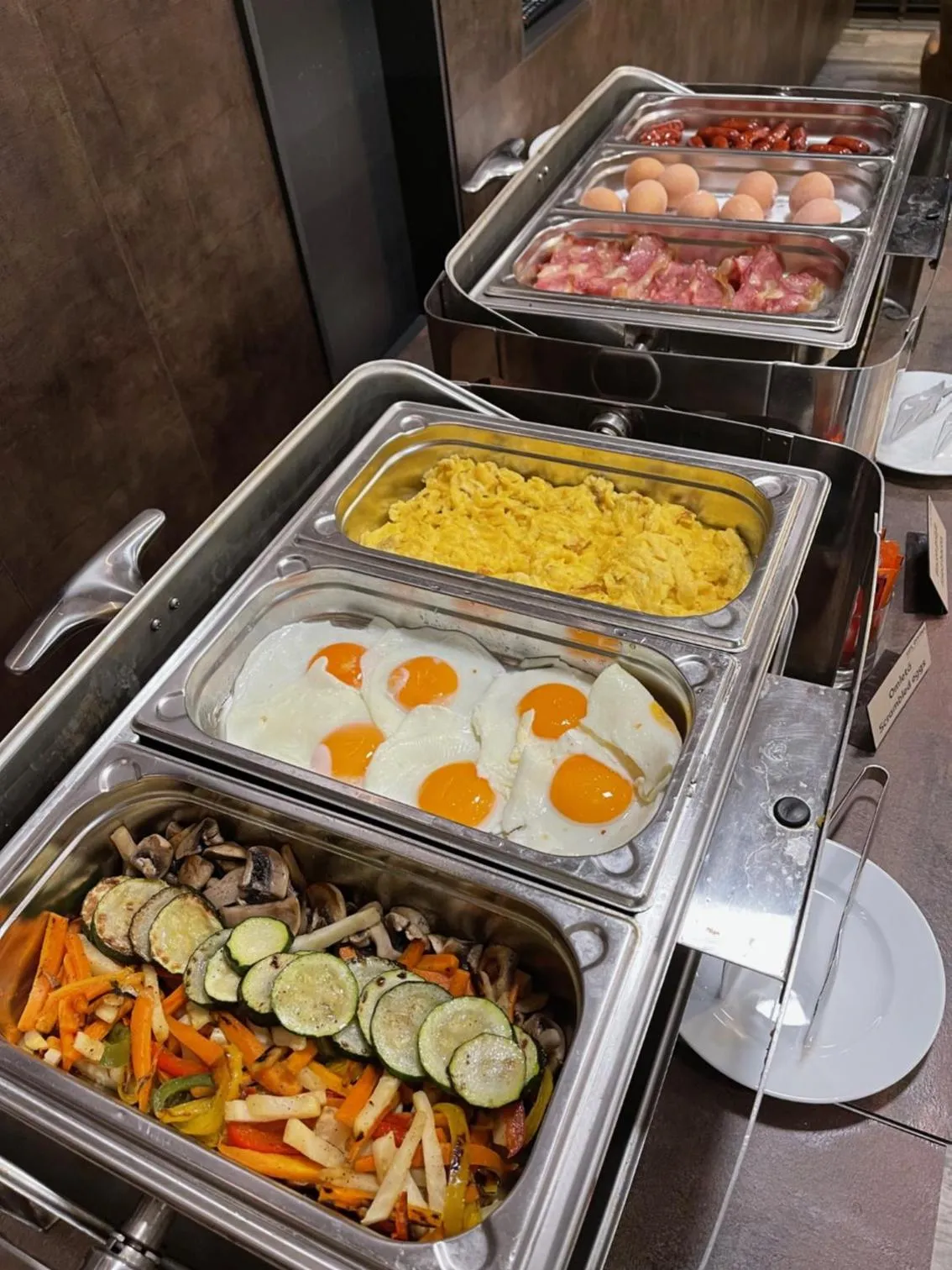 Breakfast in Hotel Lux Divina