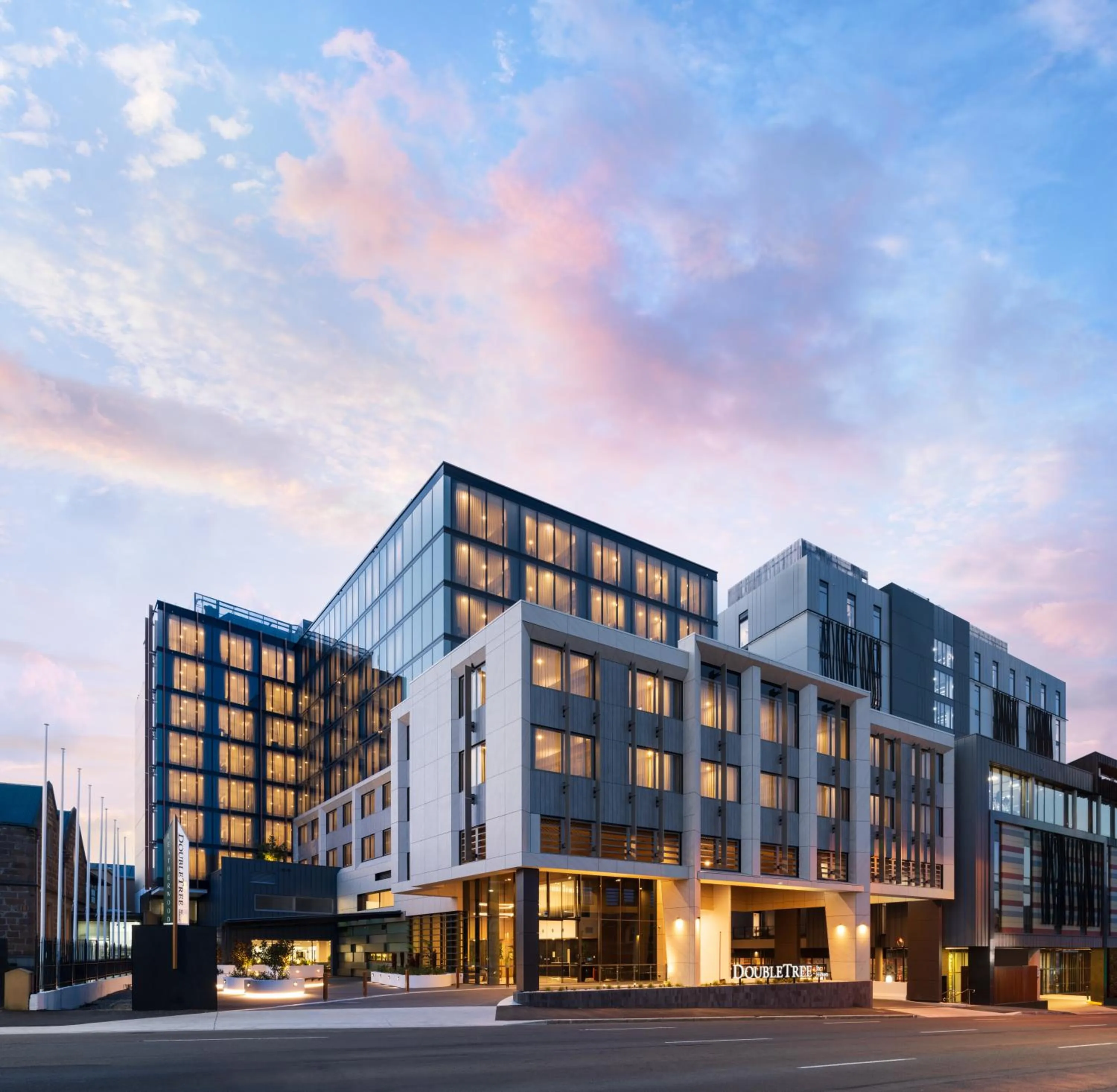 Property building in DoubleTree by Hilton Hobart