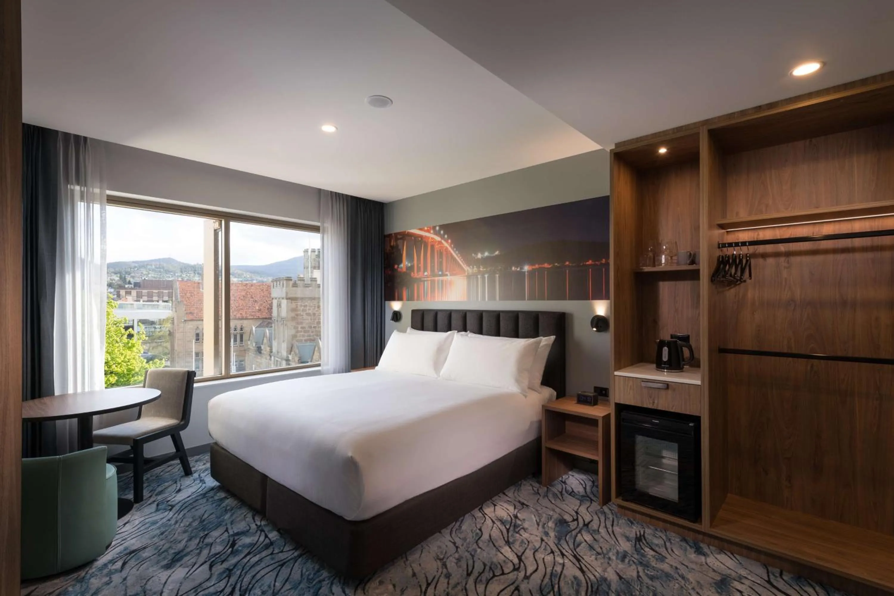 Bed in DoubleTree by Hilton Hobart