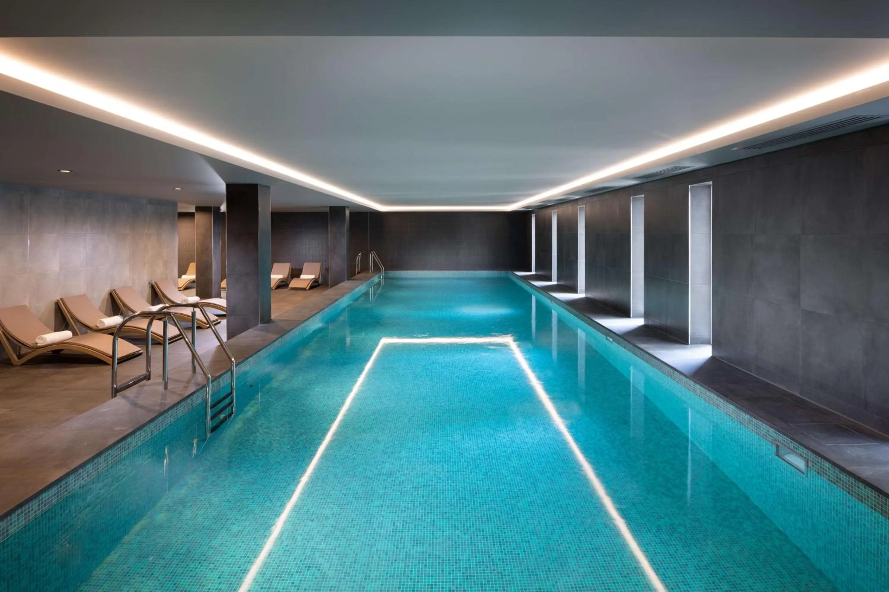 Pool view in DoubleTree by Hilton Hobart