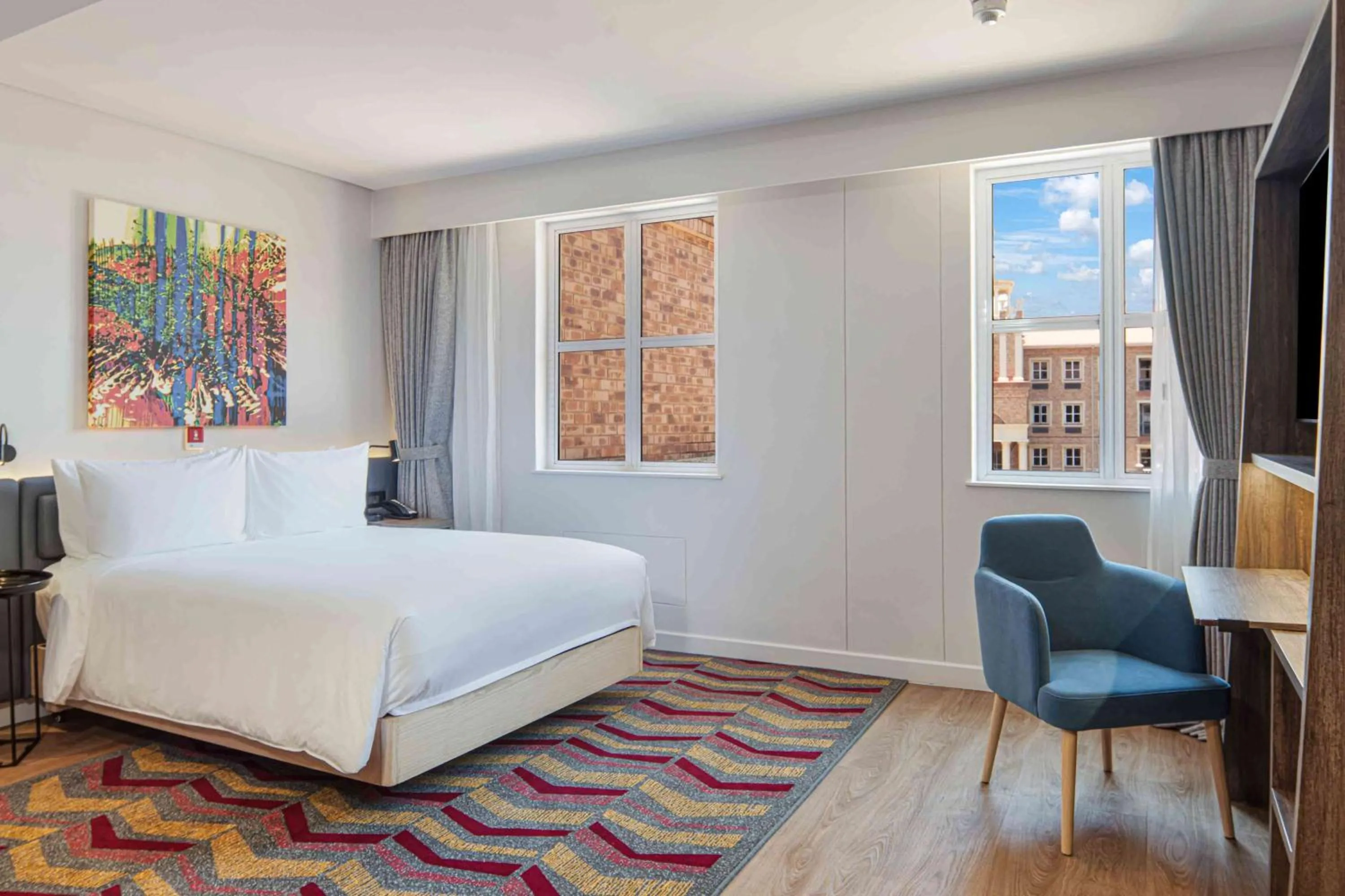 Bed in Hampton By Hilton Sandton Grayston