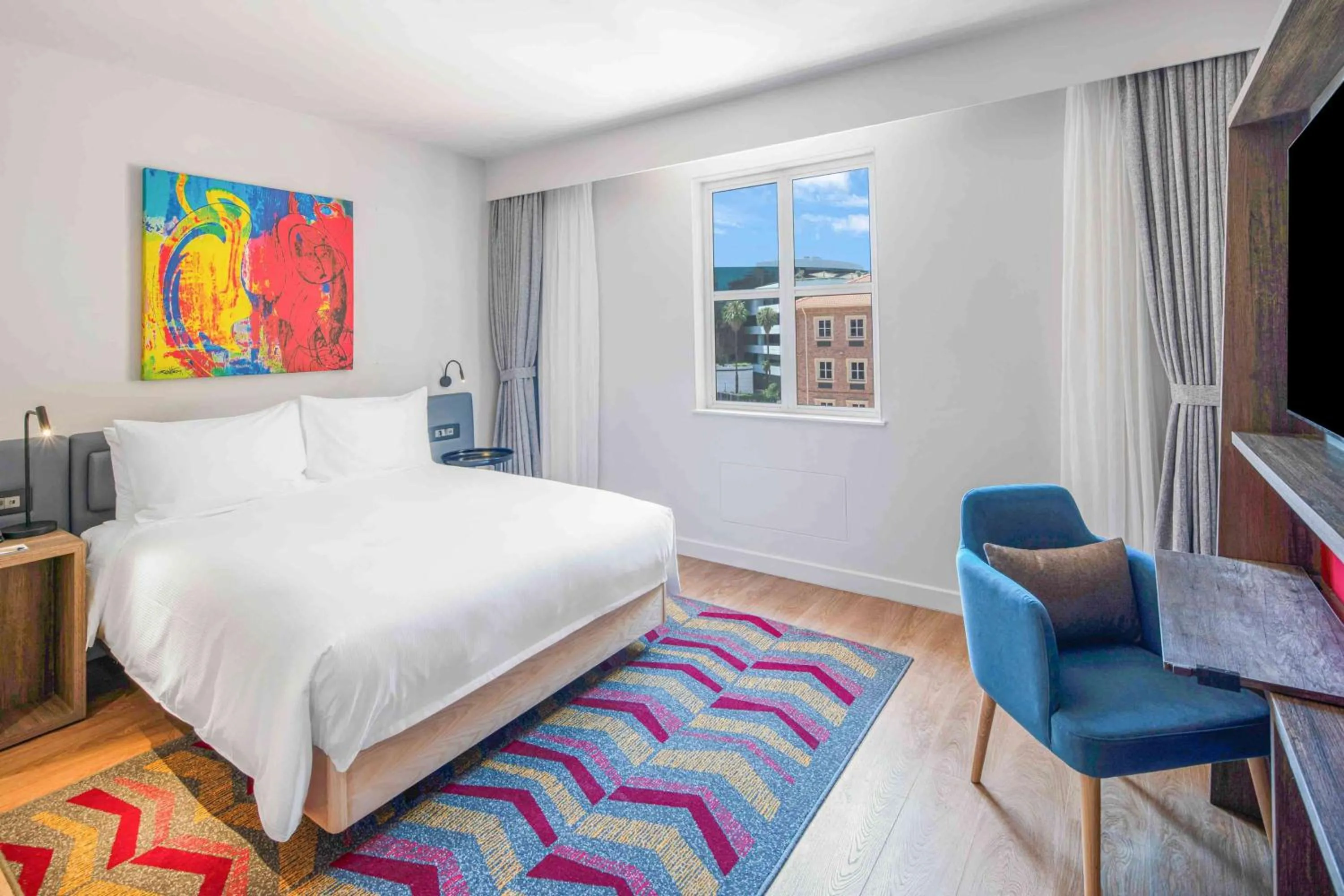 Bed in Hampton By Hilton Sandton Grayston