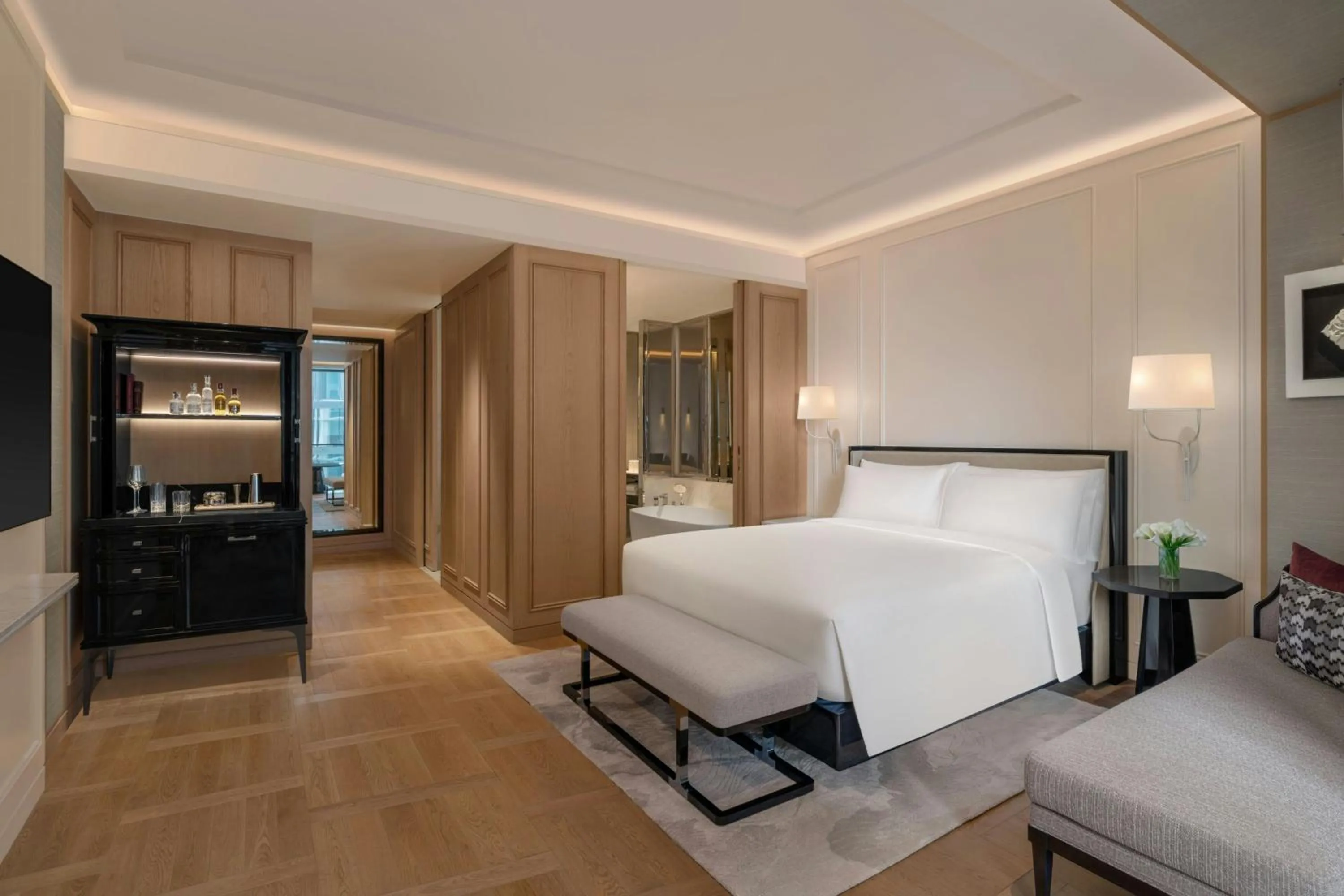 Bedroom, Bed in The Ritz-Carlton, Bangkok