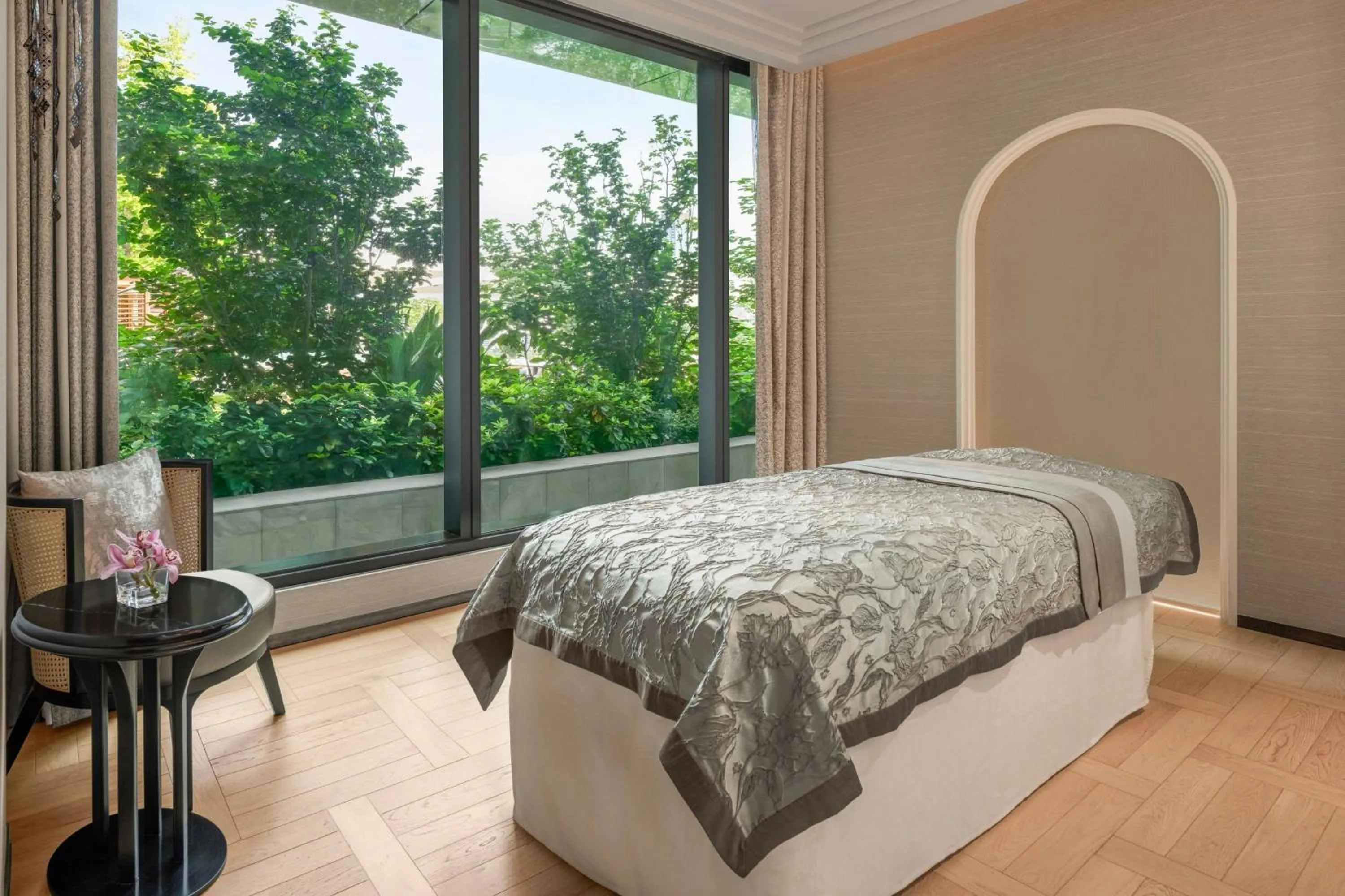 Spa and wellness centre/facilities, Bed in The Ritz-Carlton, Bangkok