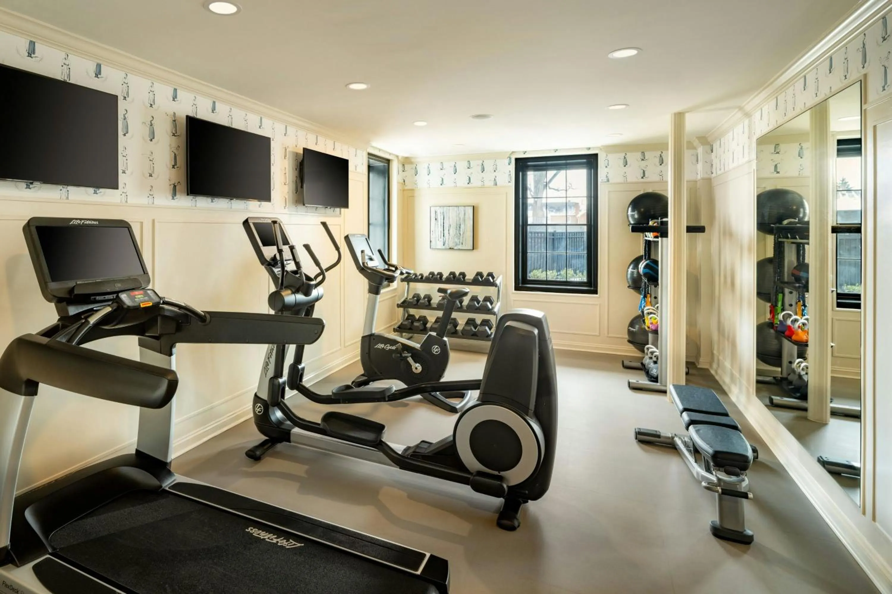 Fitness centre/facilities in Visitation Hotel Fredrick, a Tribute Portfolio Hotel