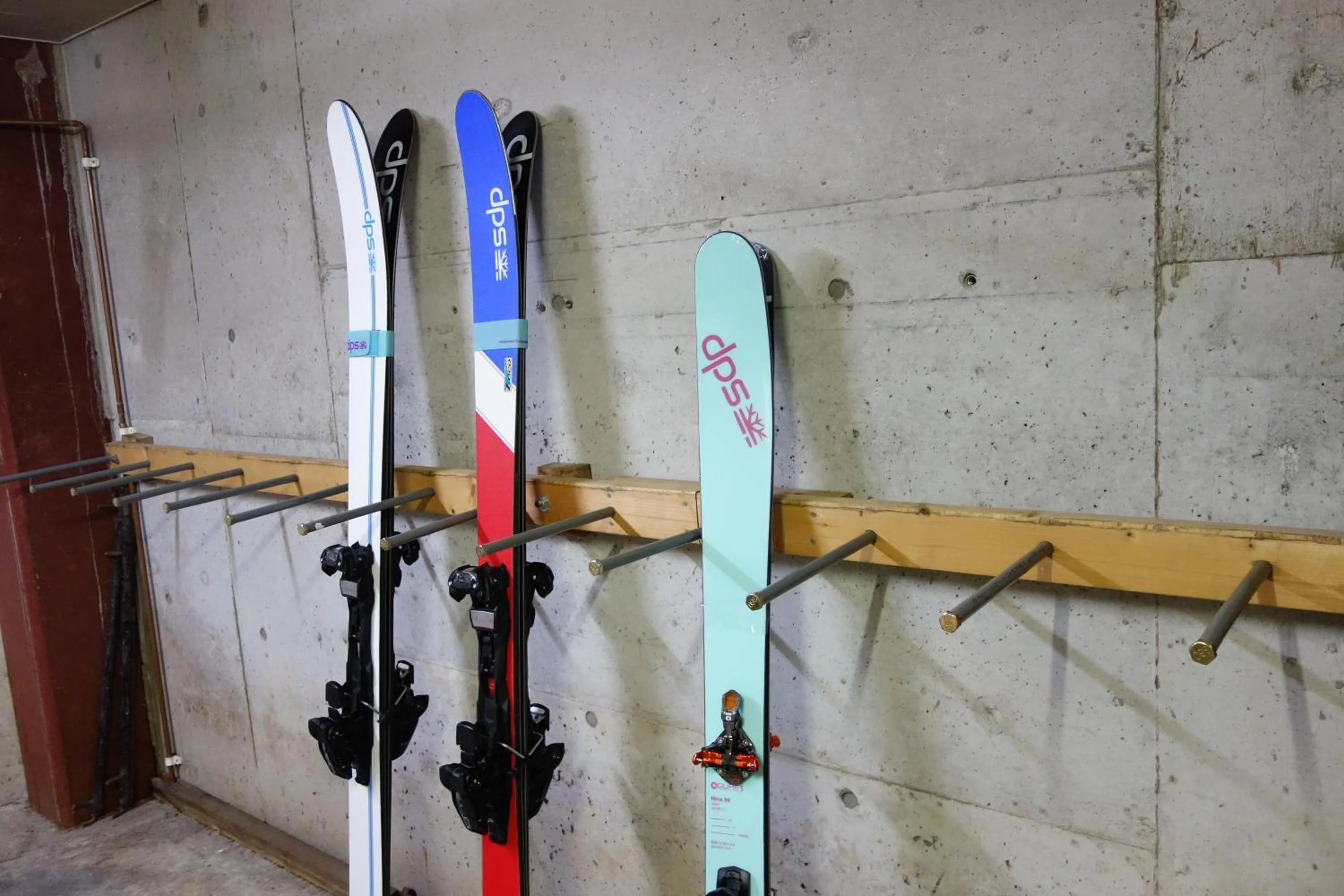 Skiing in Community House Tyrolien