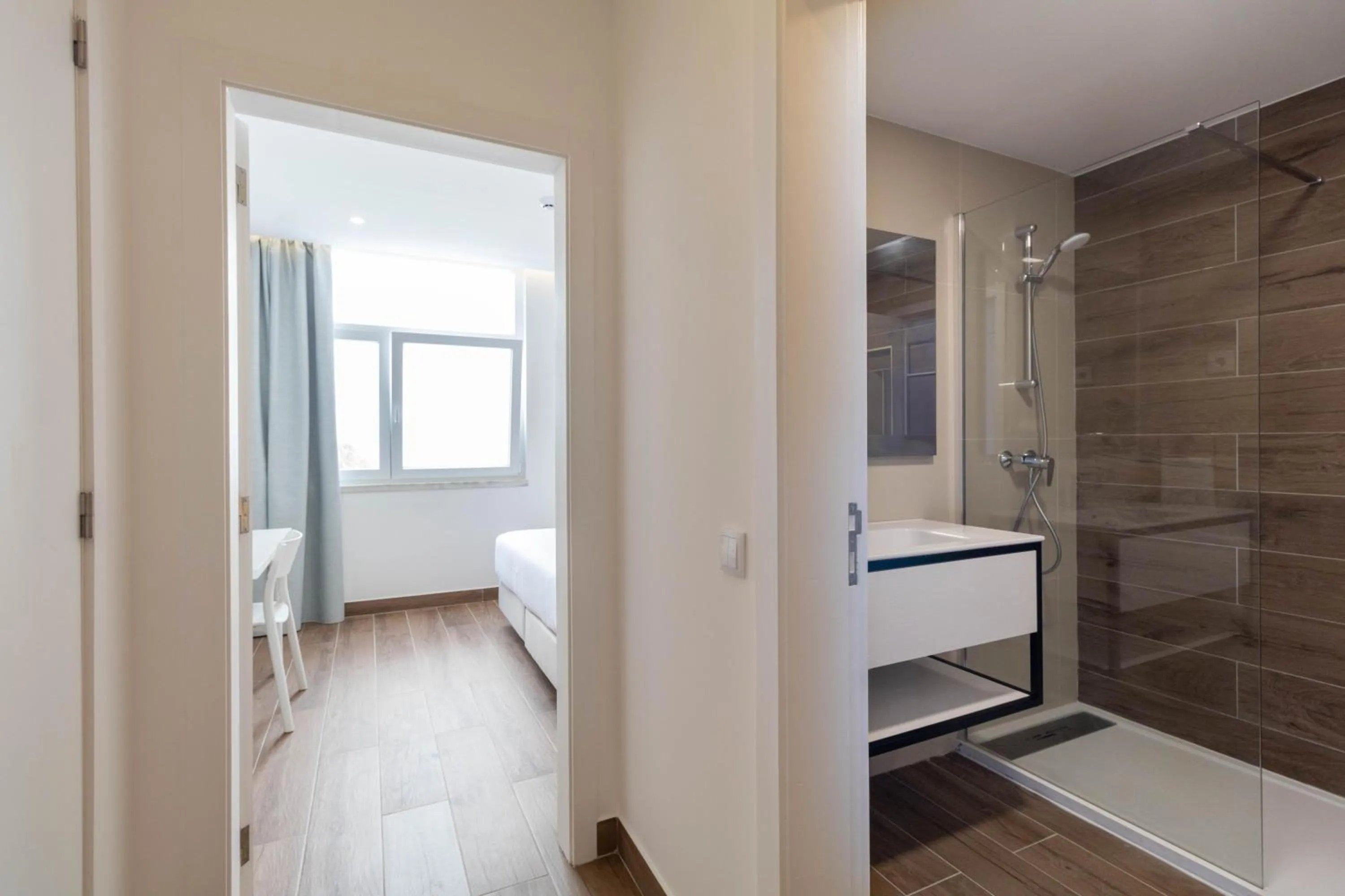 The Navigator - Ocean Heights