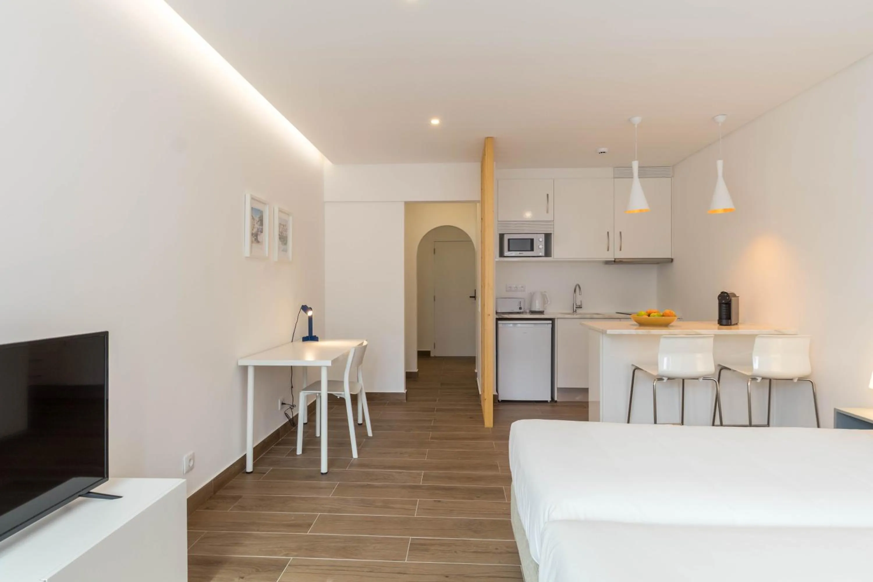 The Navigator - Ocean Heights