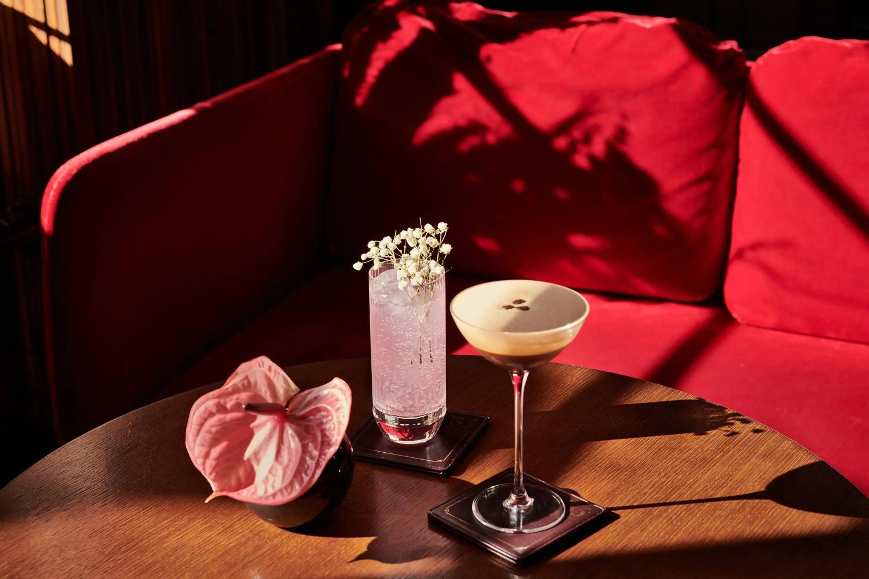 Lounge or bar in The Level at Melia White House