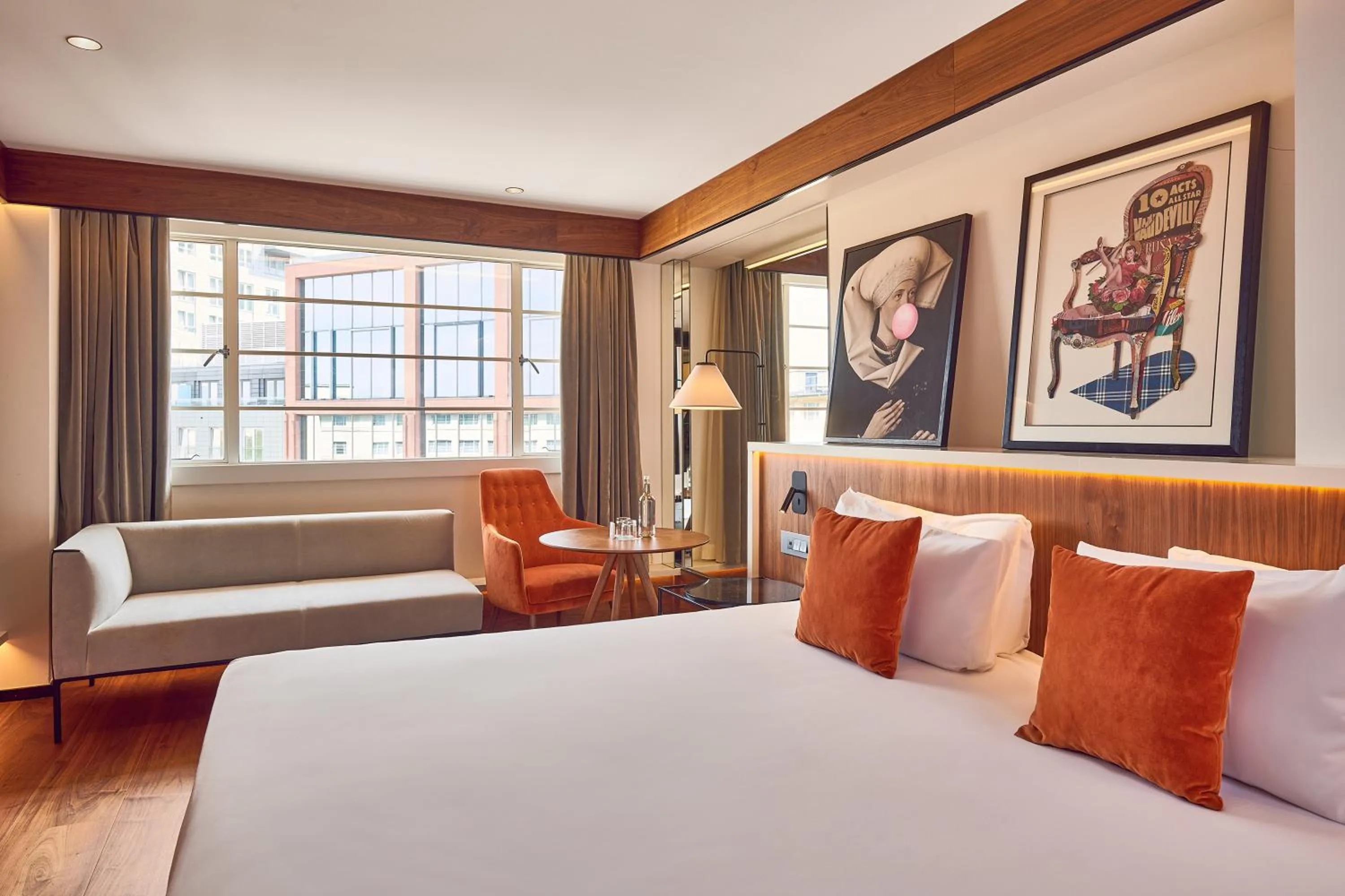 Bed in The Level at Melia White House