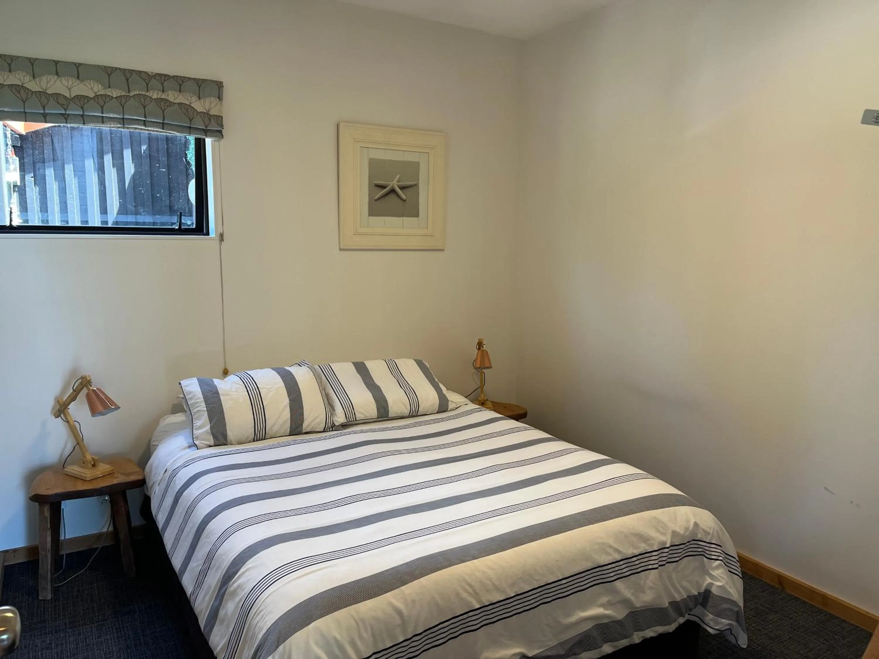 Bed in Summerspring Beachfront Accommodation