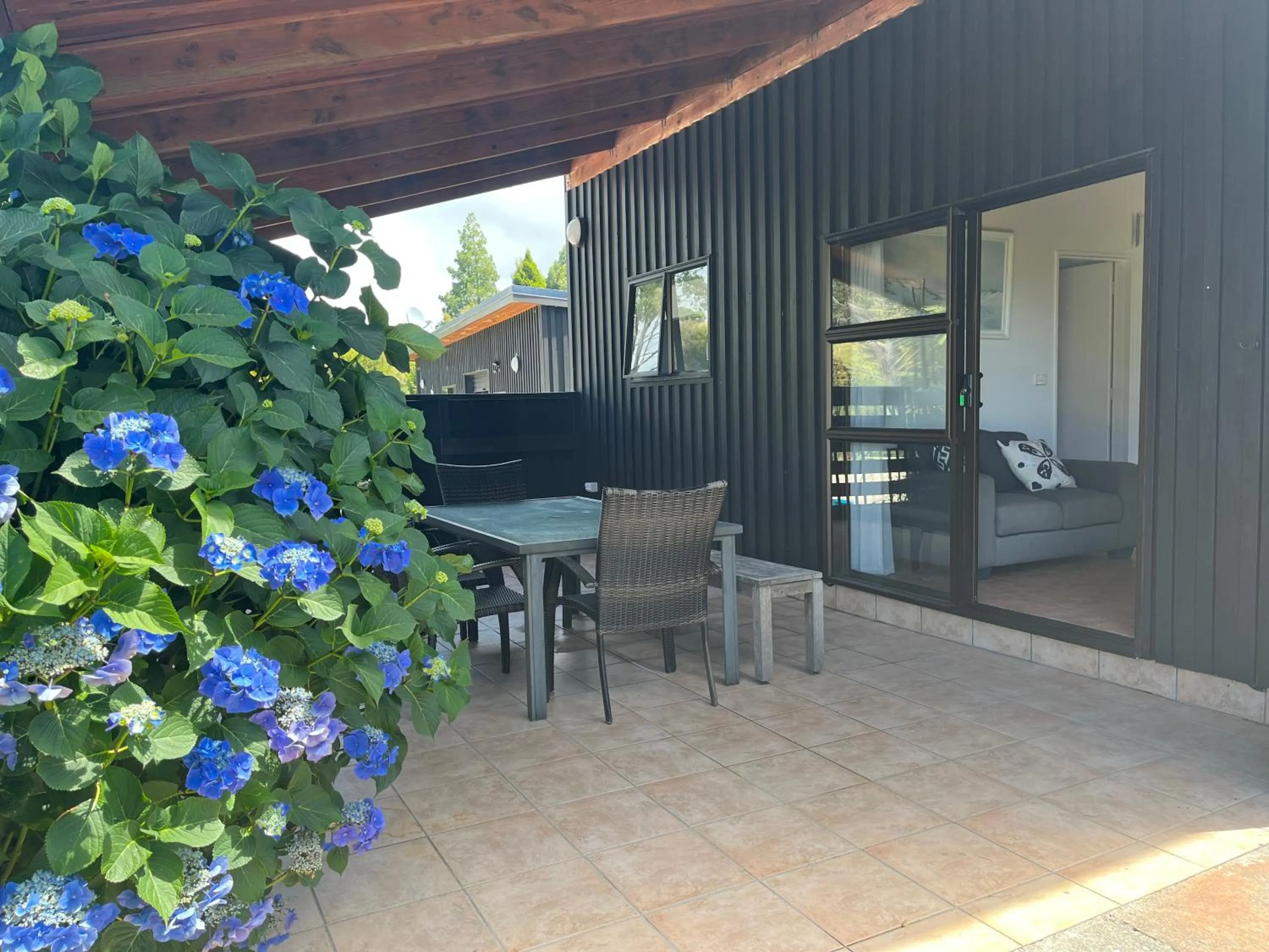 Patio in Summerspring Beachfront Accommodation