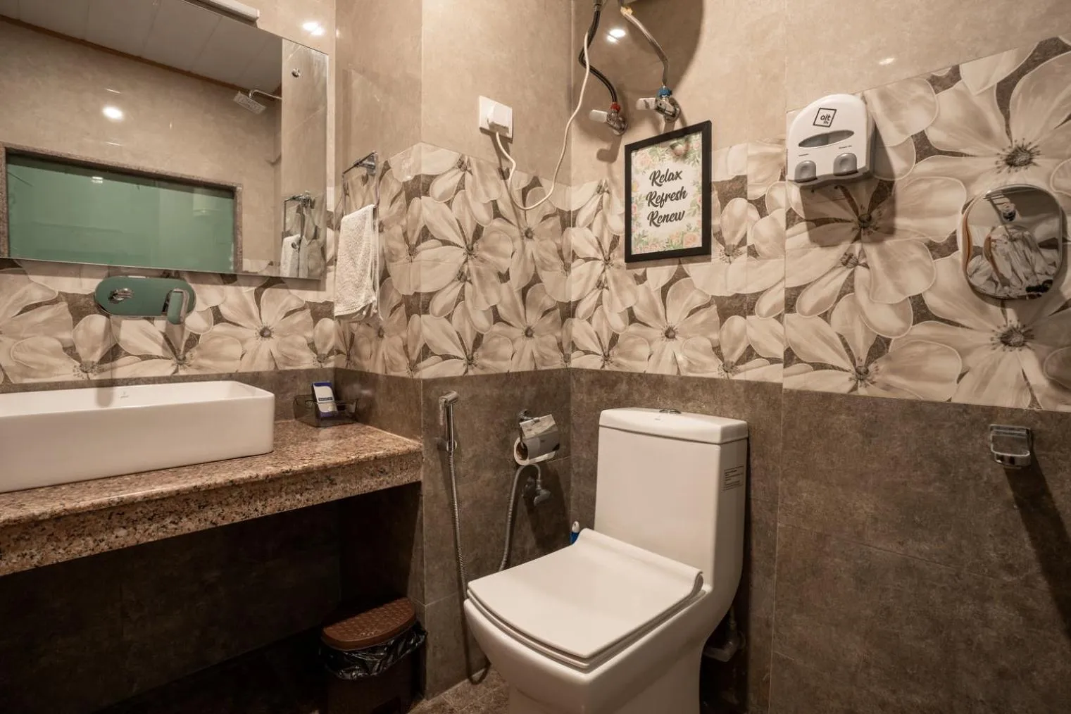 Bathroom in Alt Life Manali, Old Manali