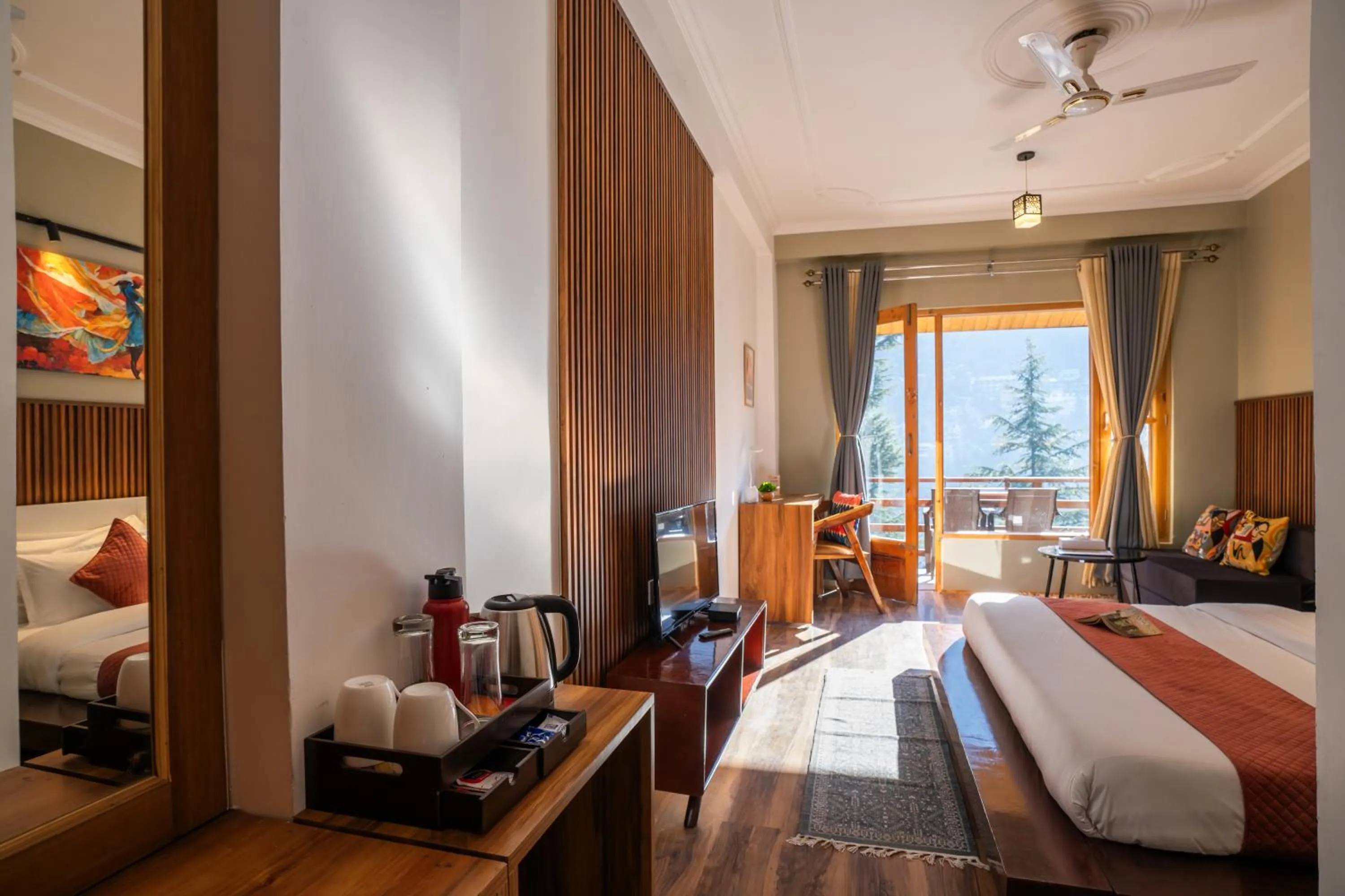 Photo of the whole room, Bed in Alt Life Manali, Old Manali