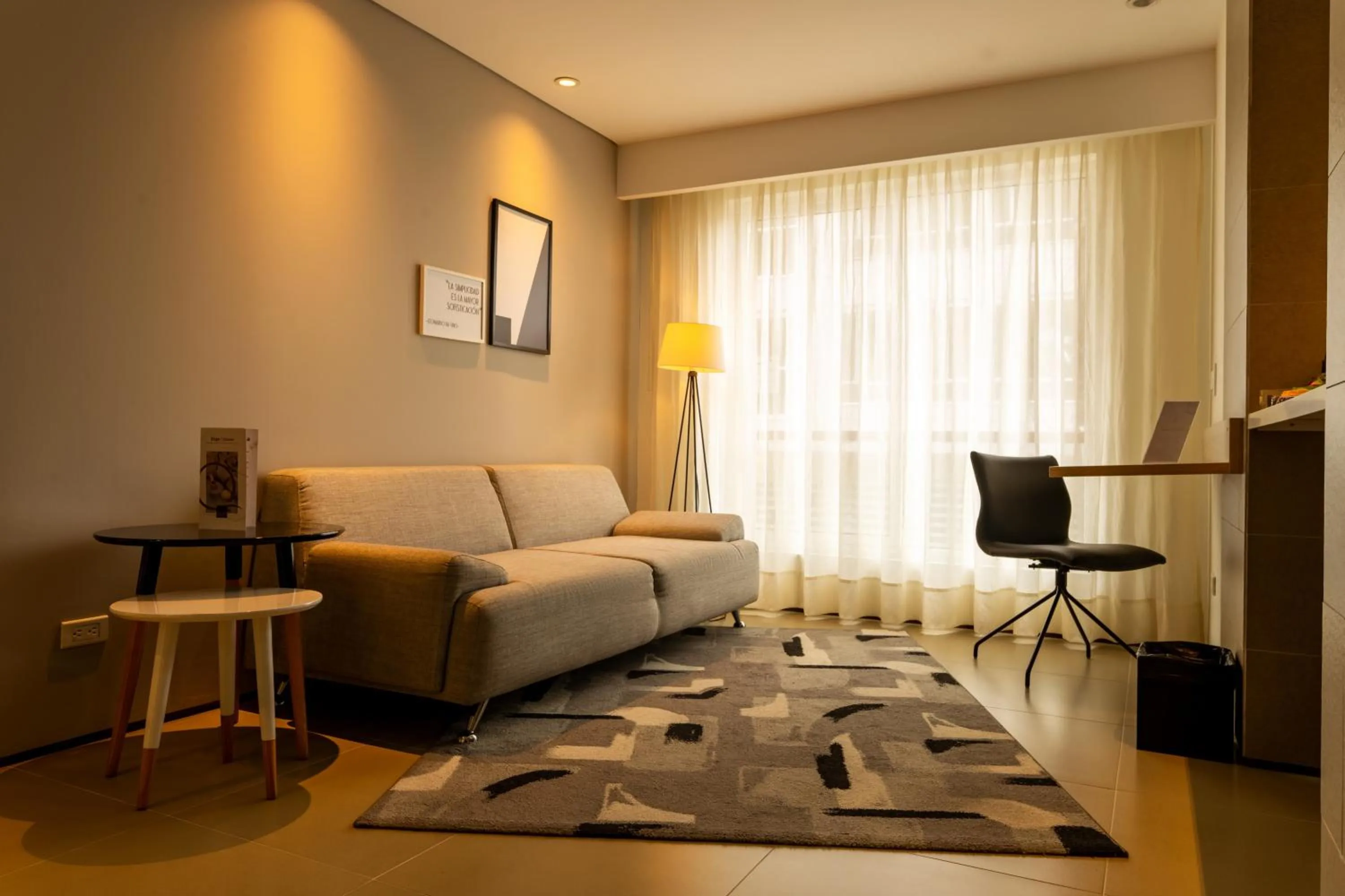 Living room in Quo Quality Hotel