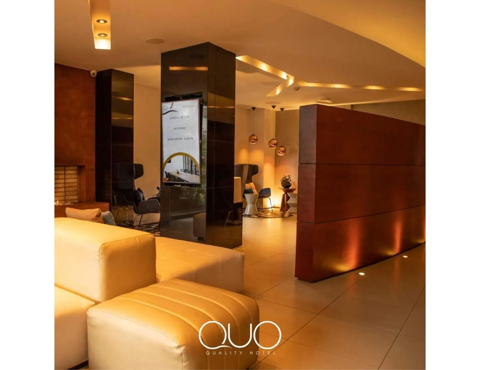 Lobby or reception in Quo Quality Hotel