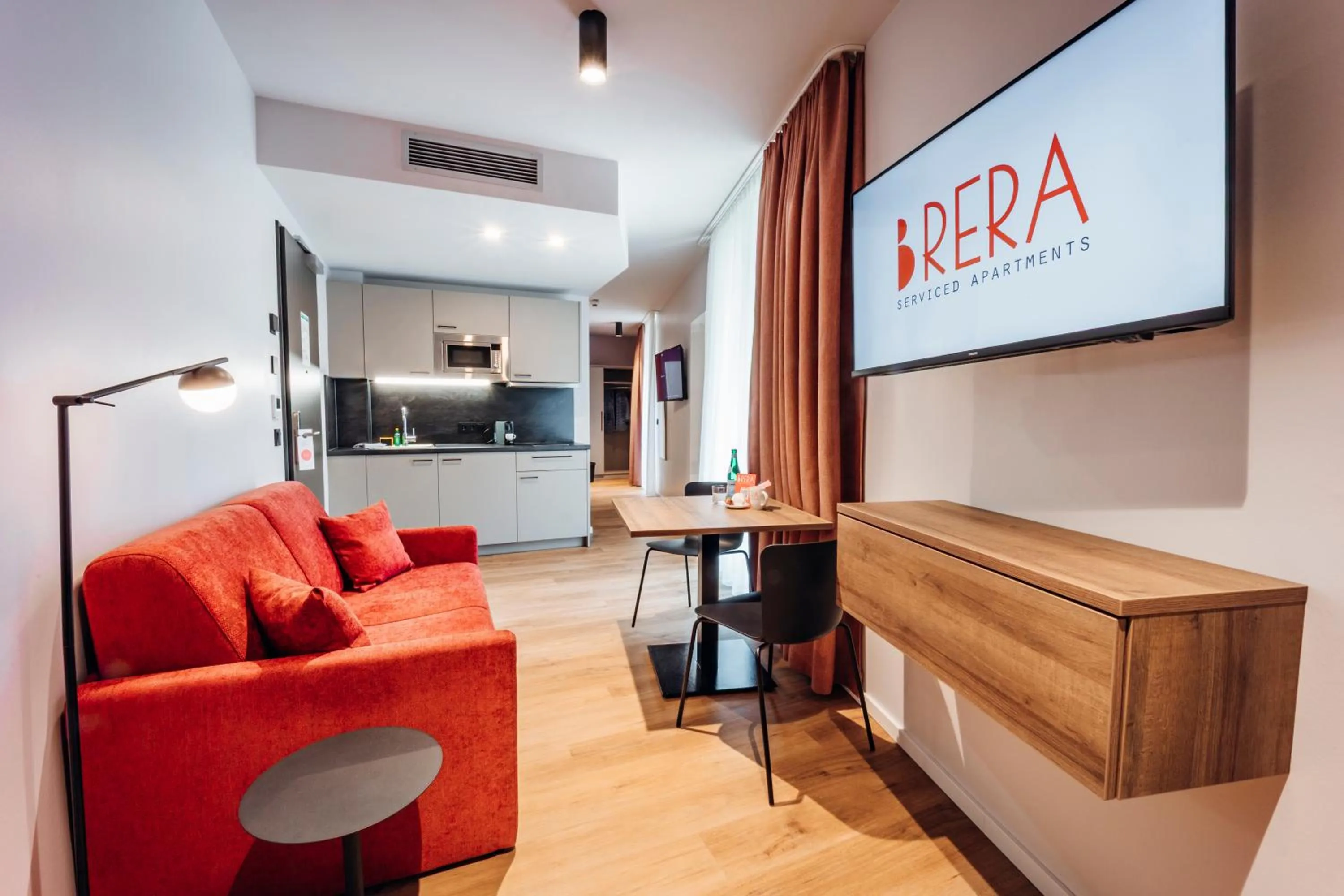 TV and multimedia in Brera Serviced Apartments Böblingen Sindelfingen
