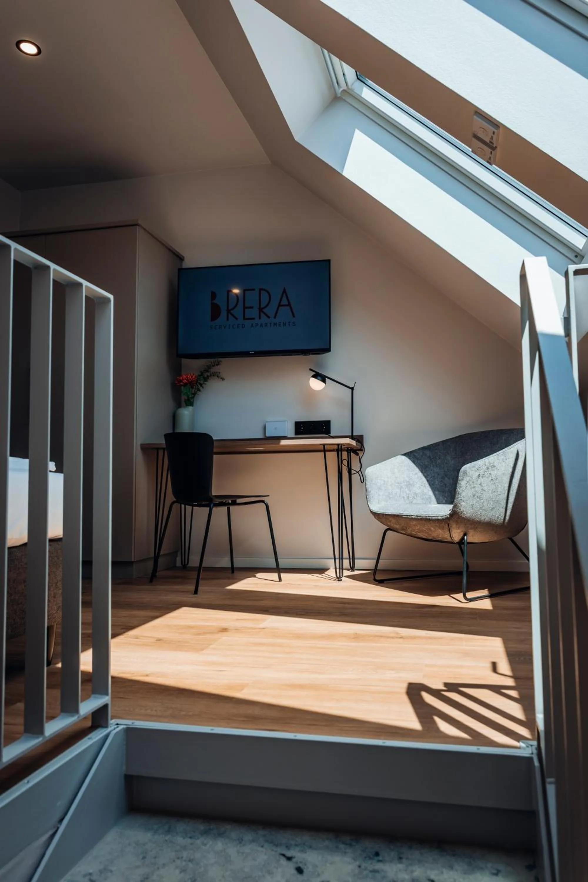 TV and multimedia in Brera Serviced Apartments Böblingen Sindelfingen