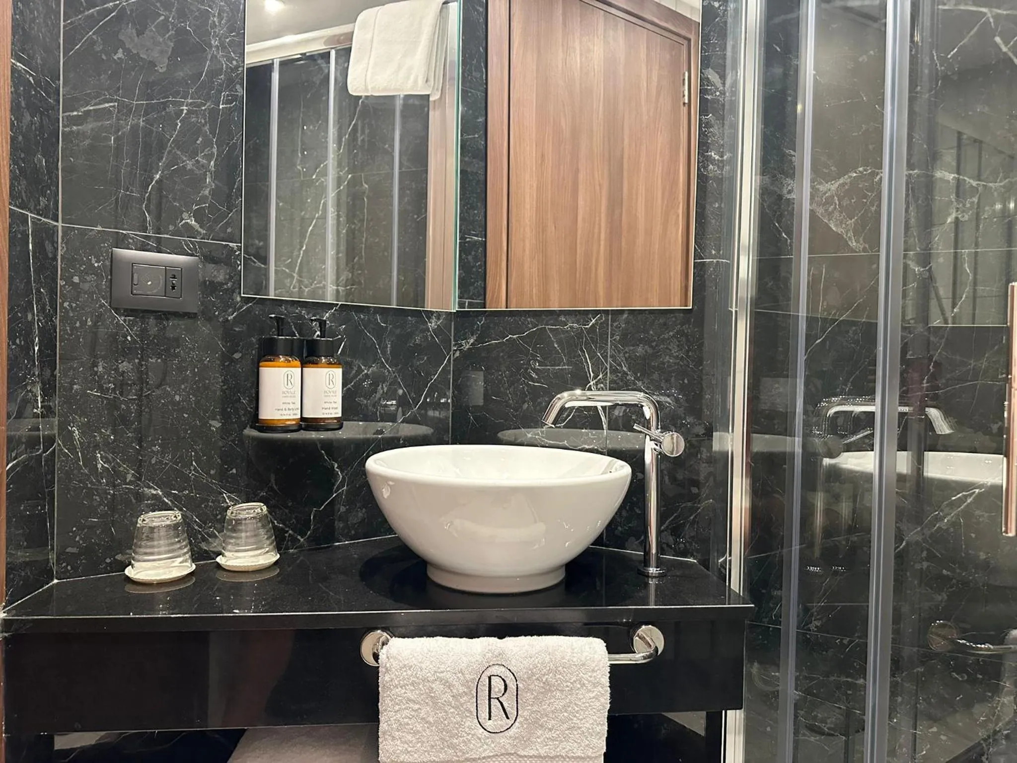 Bathroom in Royale Sainte Hélène Boutique Hotel