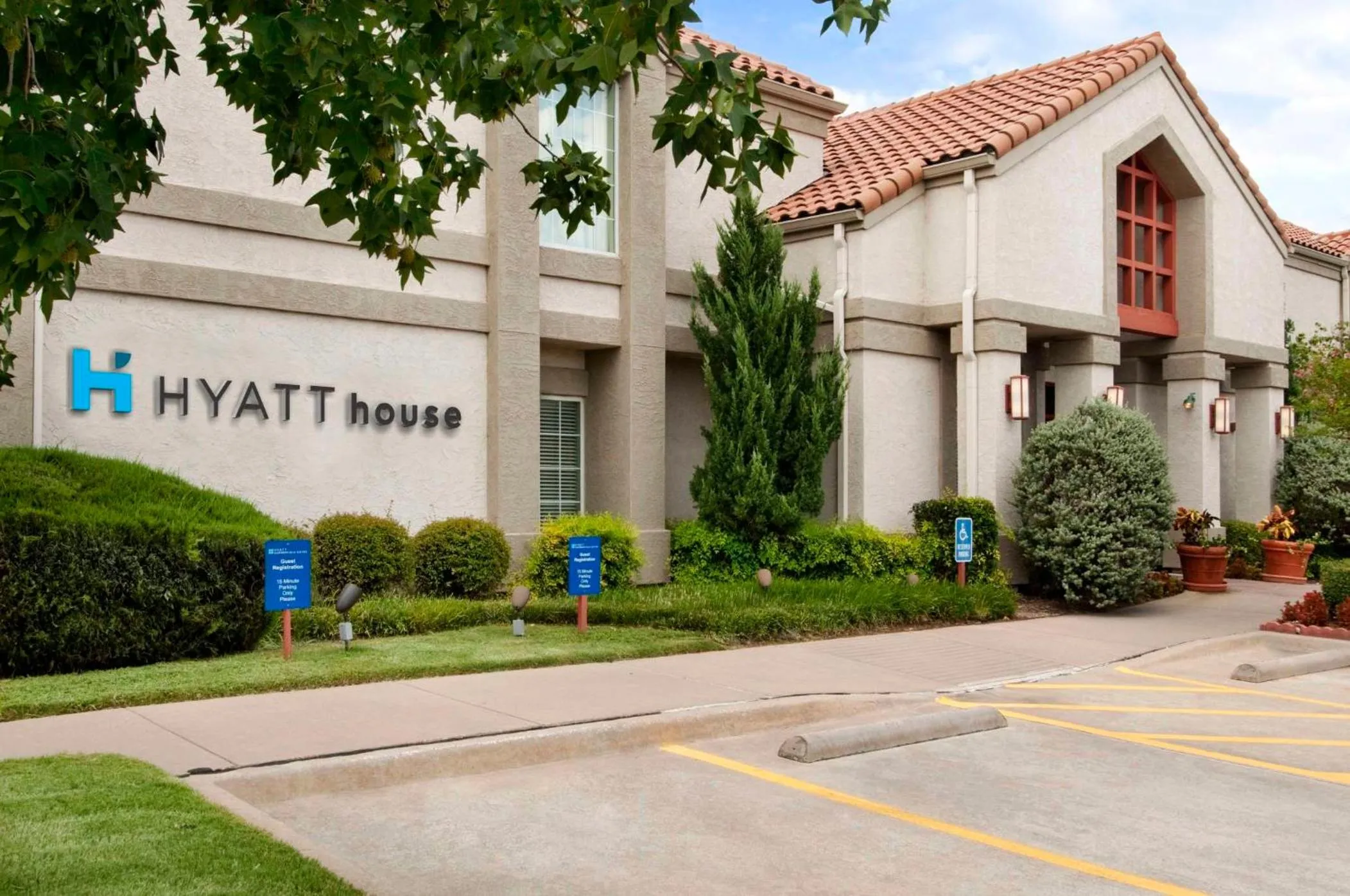 Property building in Hyatt House Dallas Las Colinas