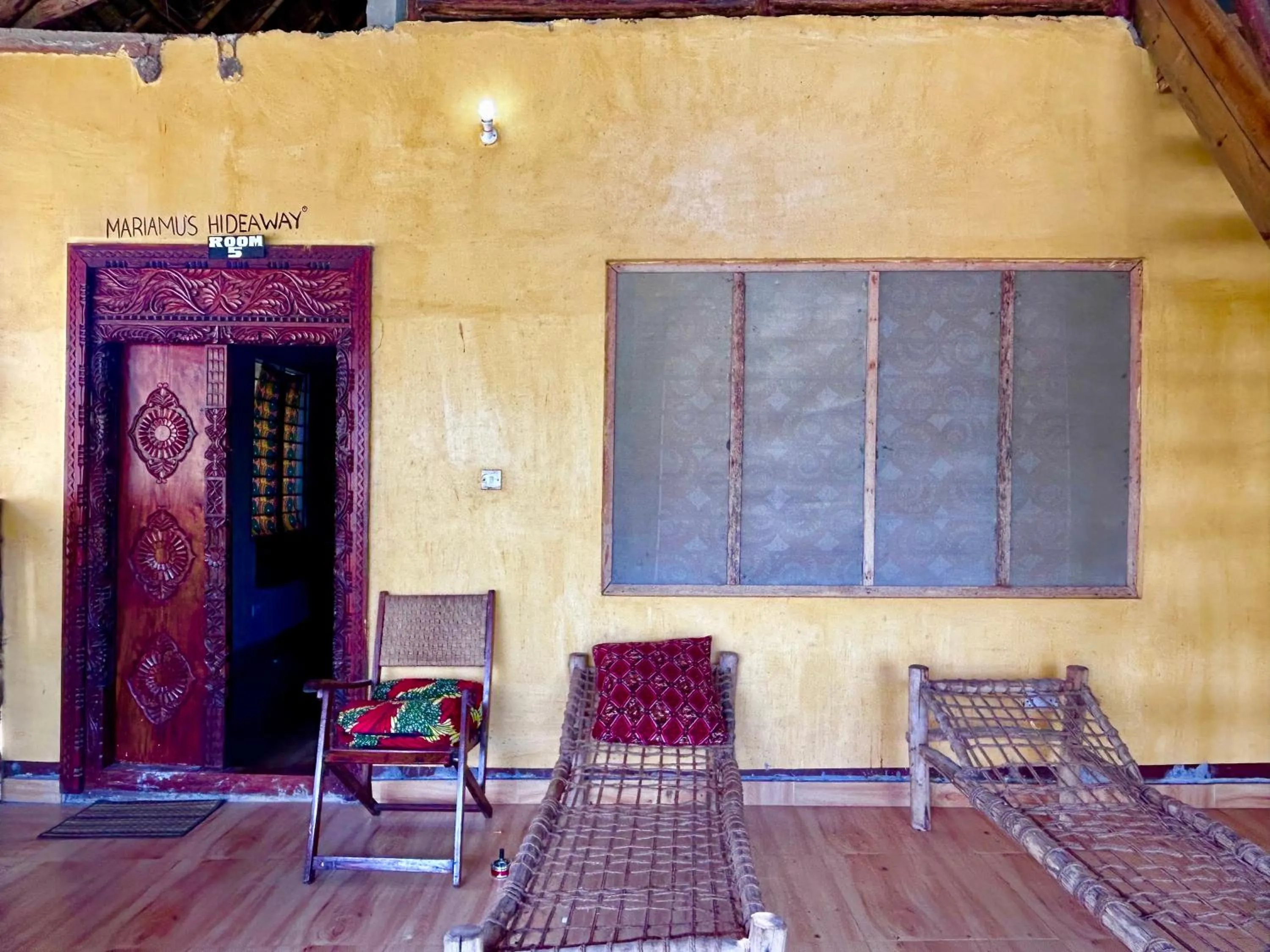 The Tropinest bungalow