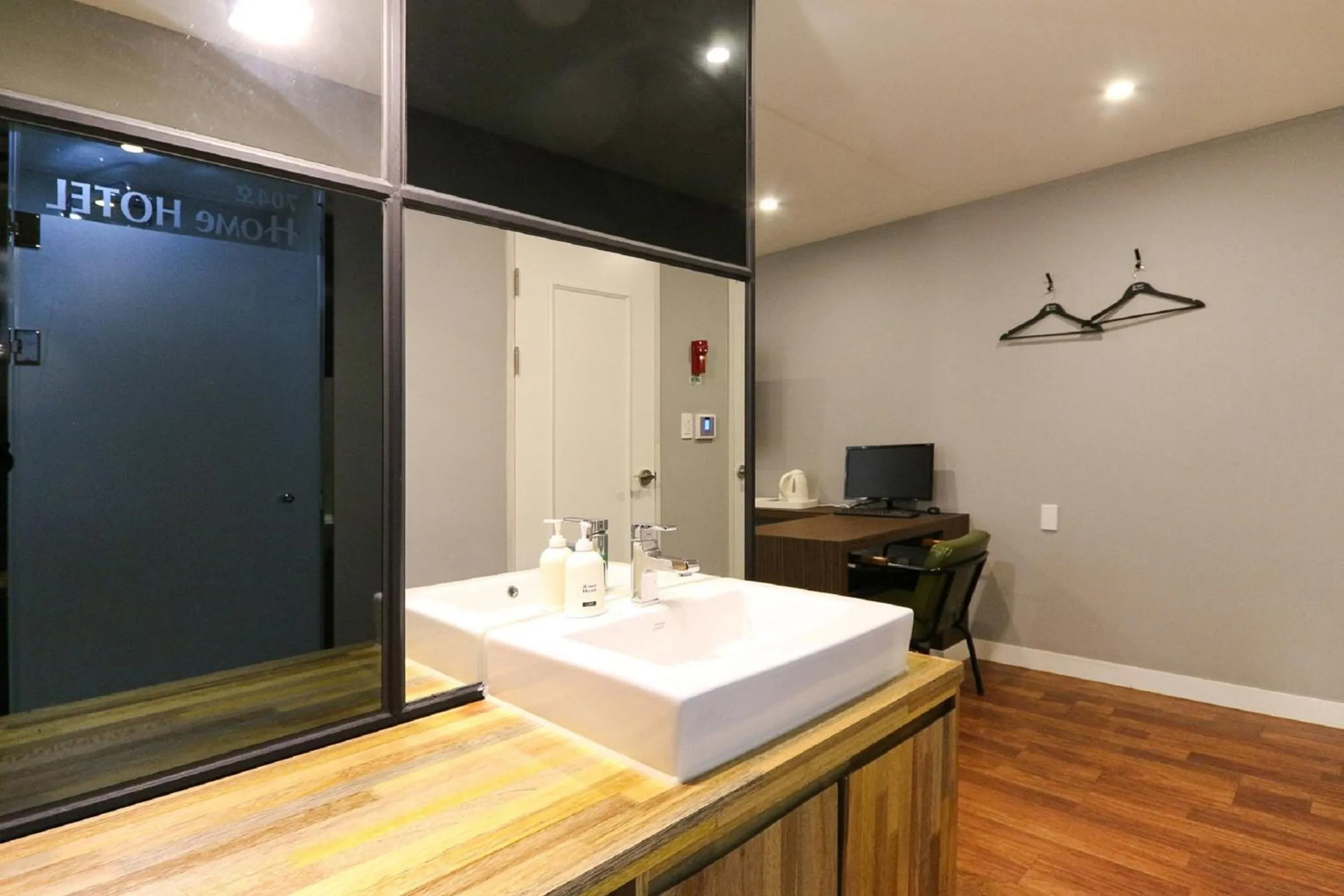 Area and facilities in Hotel Home