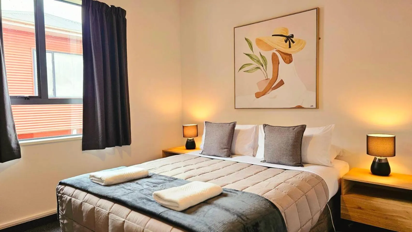 Bed in Wild Kea Lodge Franz Josef