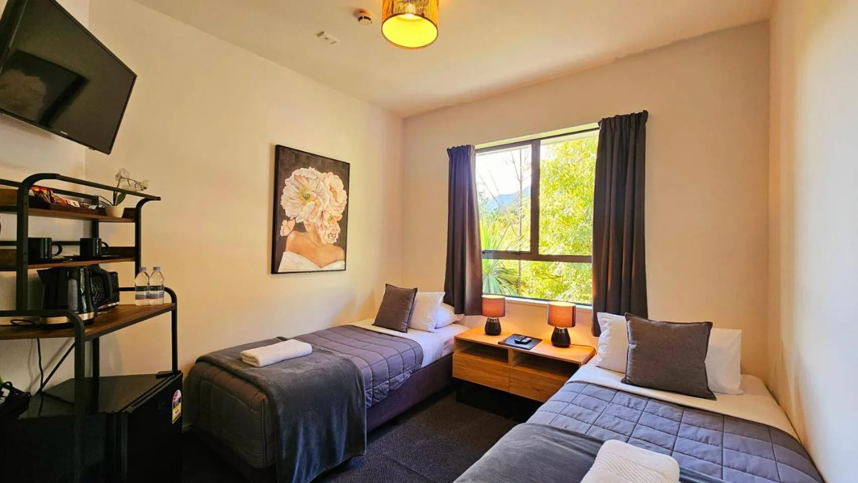 Bed in Wild Kea Lodge Franz Josef