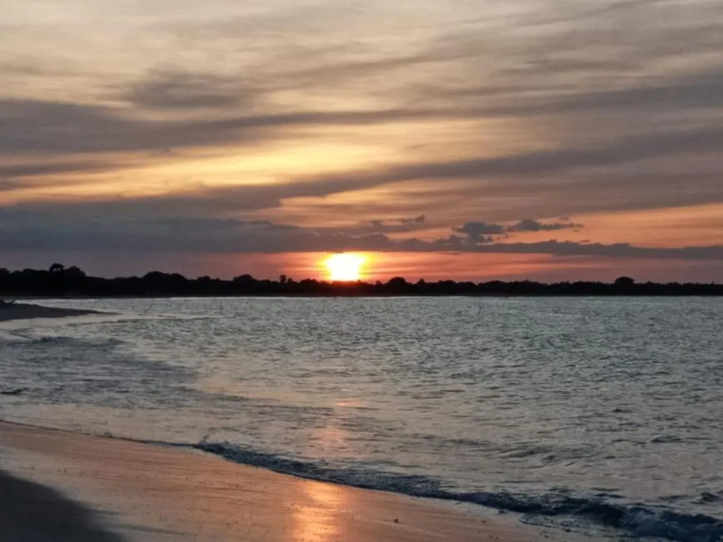 Giman Free Beach Resort Pasikuda