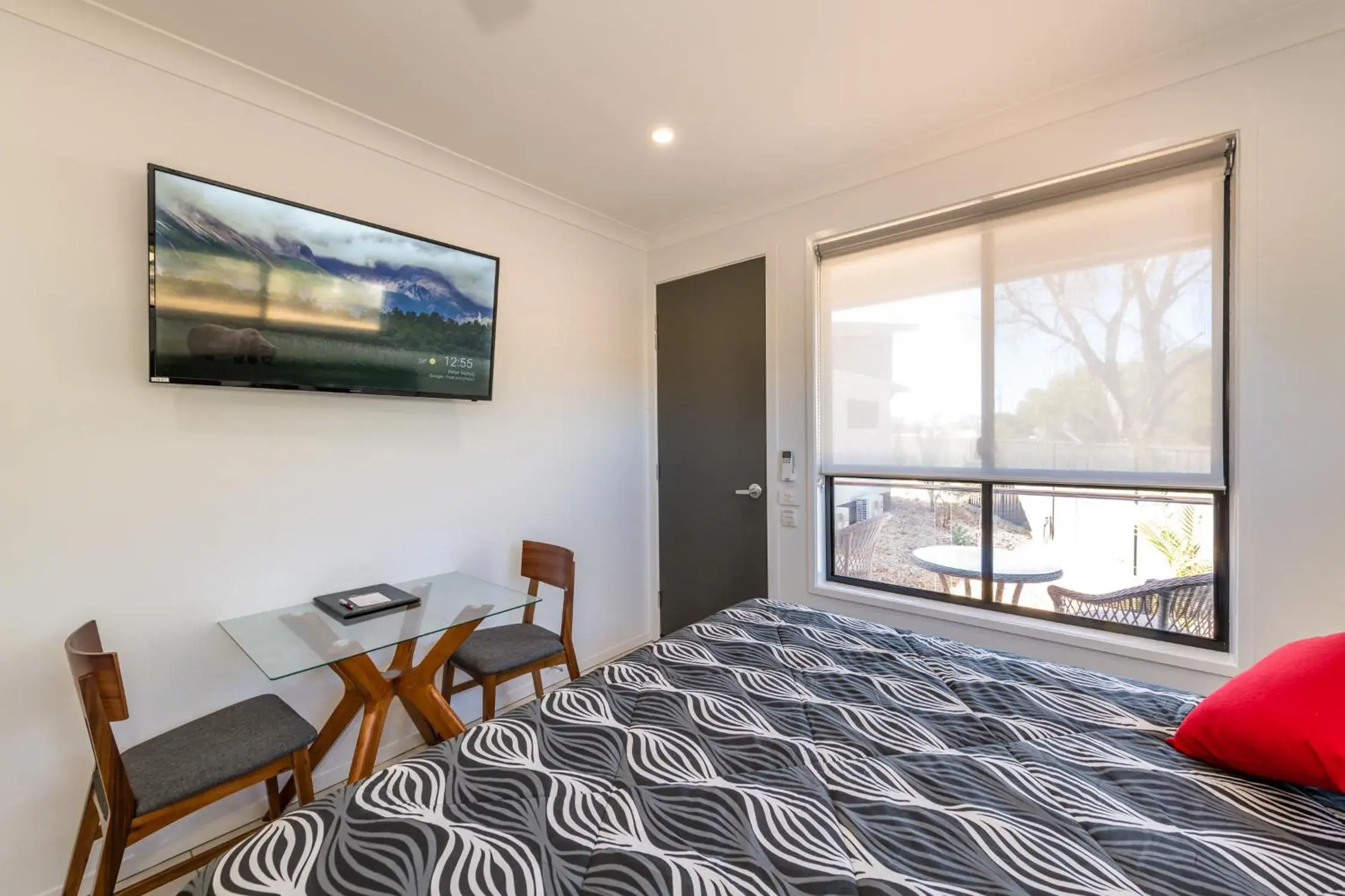 King fully accessible NOT Pet Friendly in Athena Studio Units King fully accessible NOT Pet Friendly in Athena Studio Units