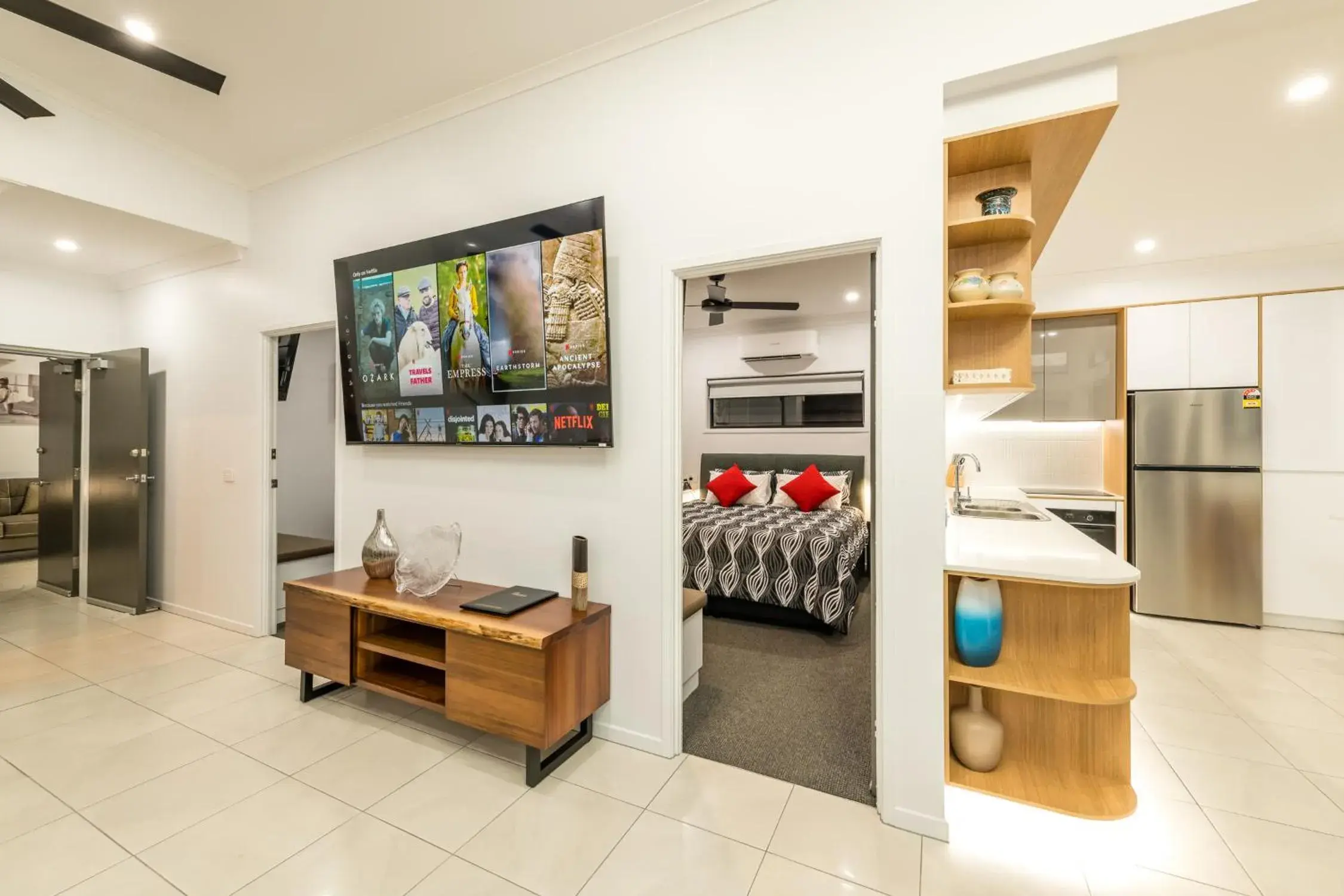 2 Bedroom Apartment 2 x King Beds - NOT Pet Friendly in Athena Studio Units 2 Bedroom Apartment 2 x King Beds - NOT Pet Friendly in Athena Studio Units