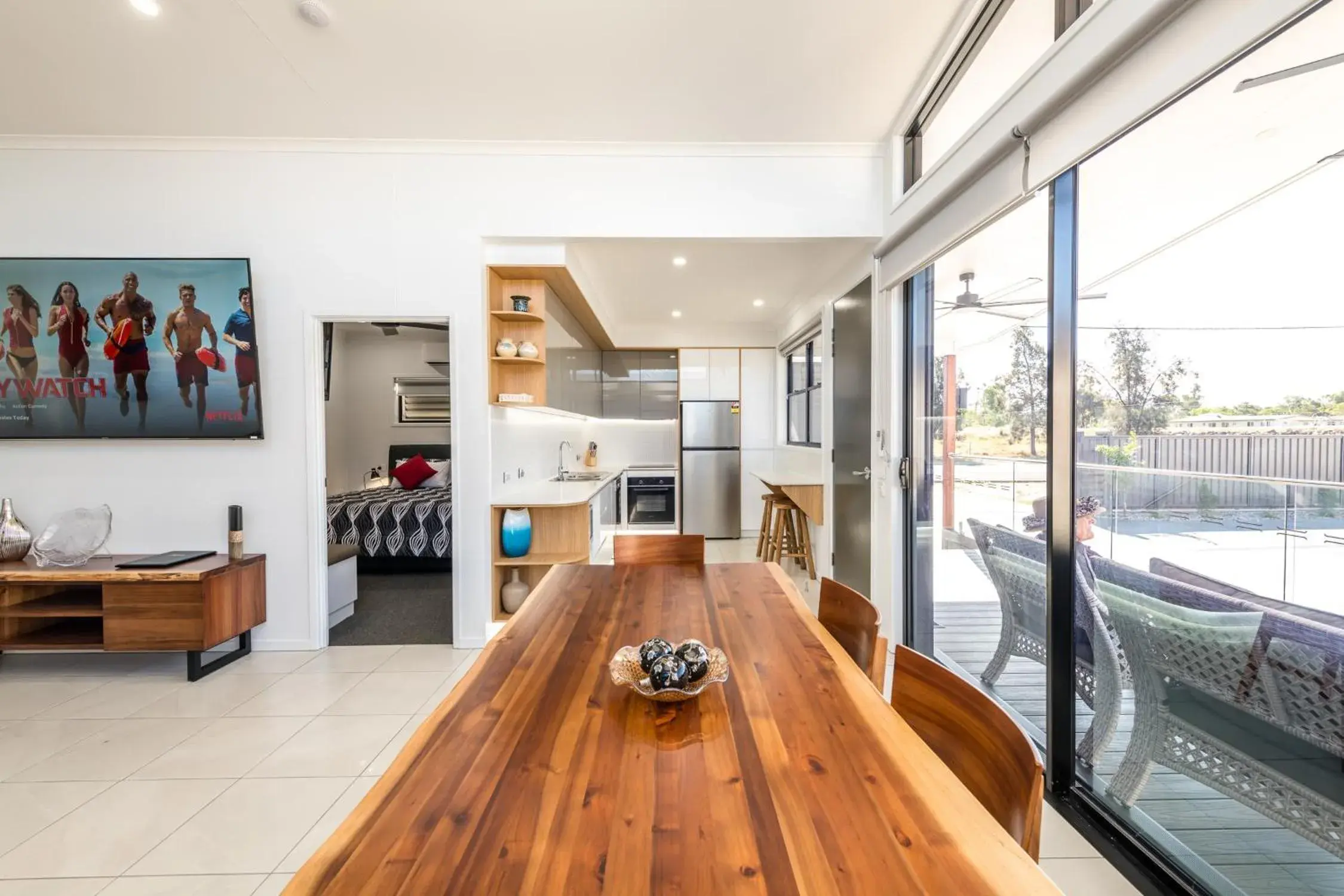 3 Bedroom Apartment with 3 x King Beds - NOT Pet Friendly in Athena Studio Units 3 Bedroom Apartment with 3 x King Beds - NOT Pet Friendly in Athena Studio Units