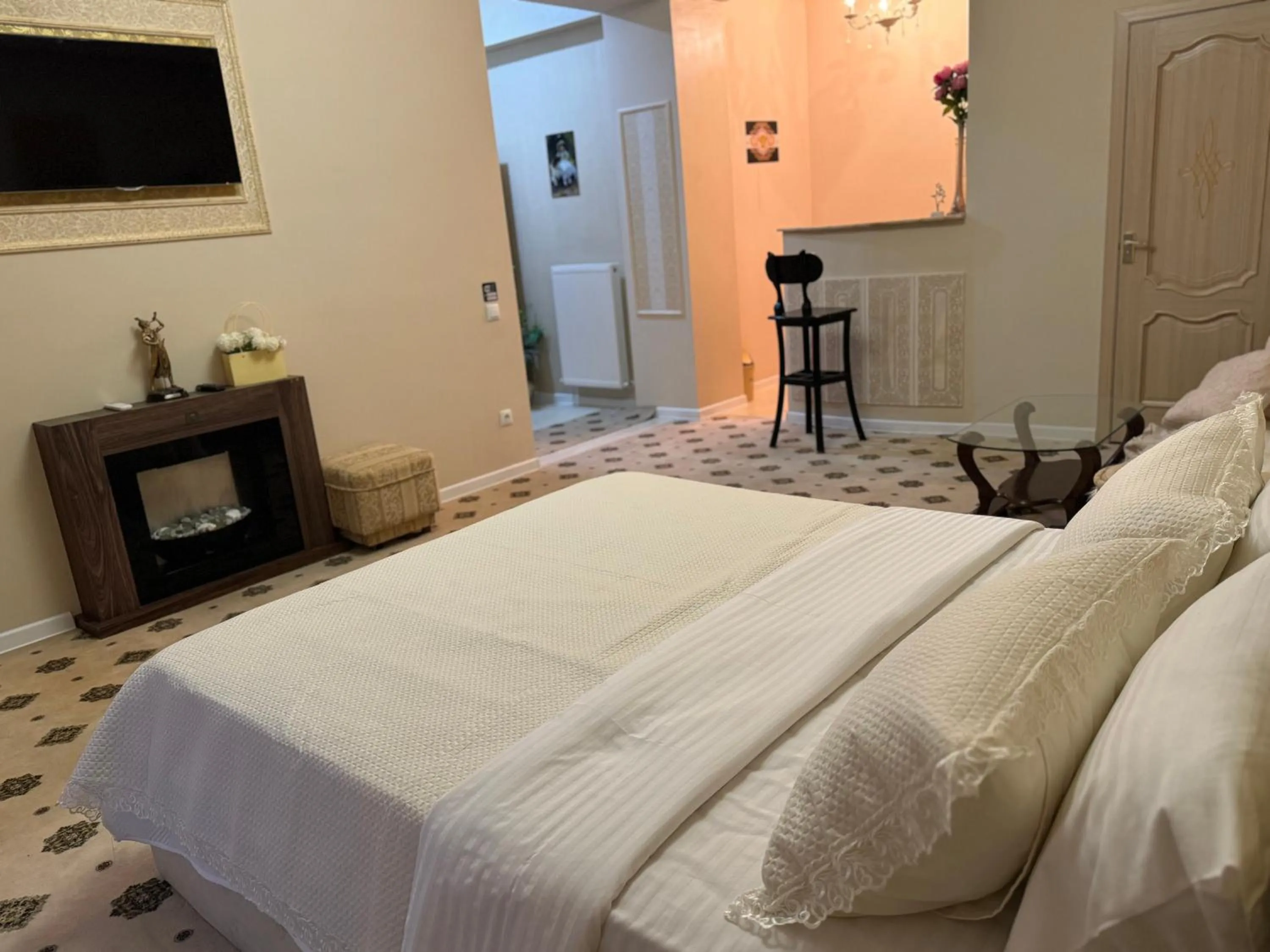 Bed in Diamond Hotel