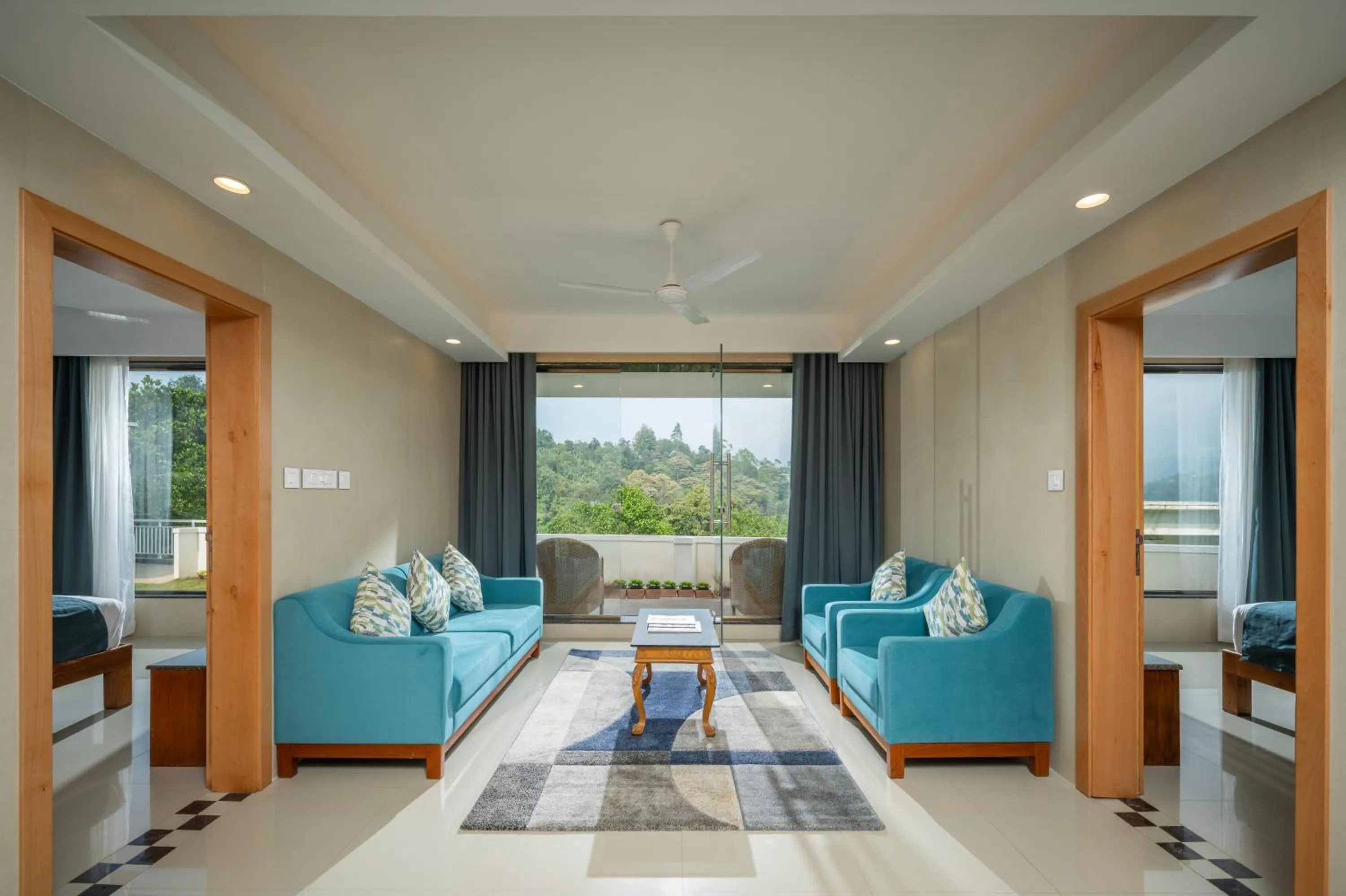 TV and multimedia in The Fog Munnar (Resort & Spa)