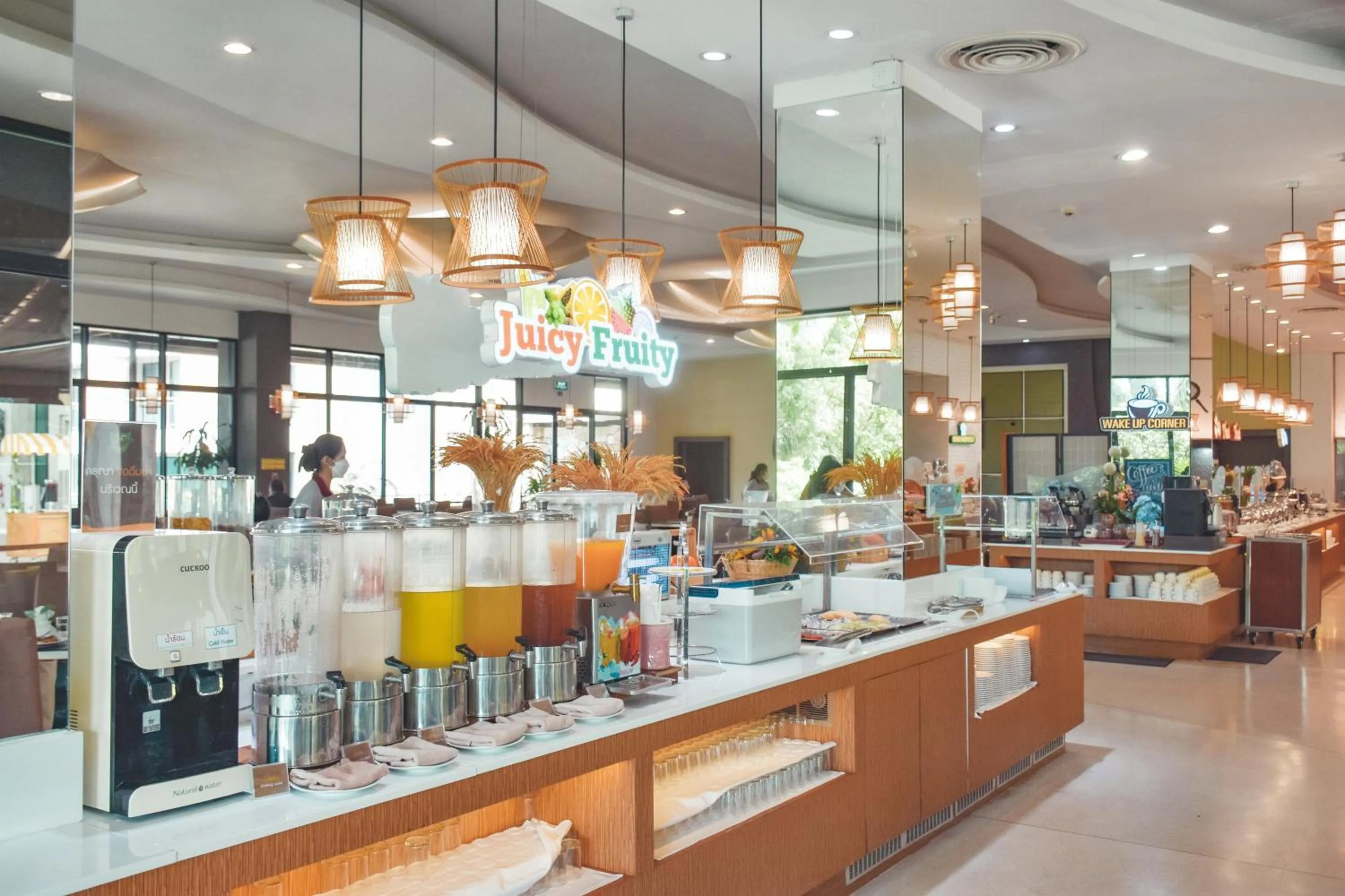 Food and drinks in Sand Dunes Chaolao Beach Resort